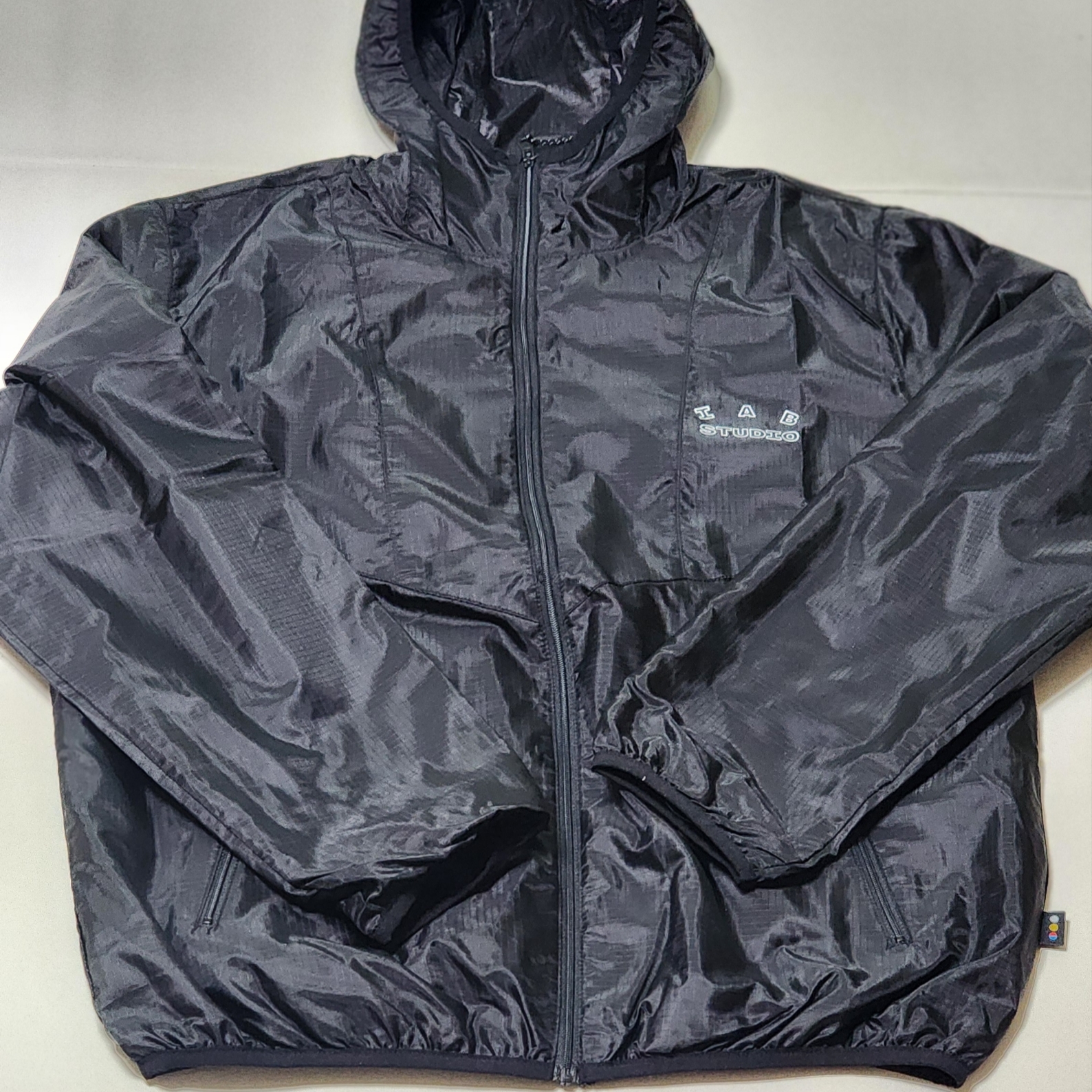 IAB Studio Ripstop Wind Jacket Black 착용 스타일 - 1