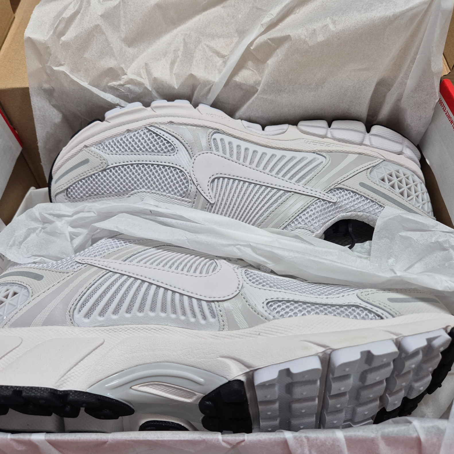 Nike Zoom Vomero 5 SP Vast Grey 2023 착용 스타일 - 5