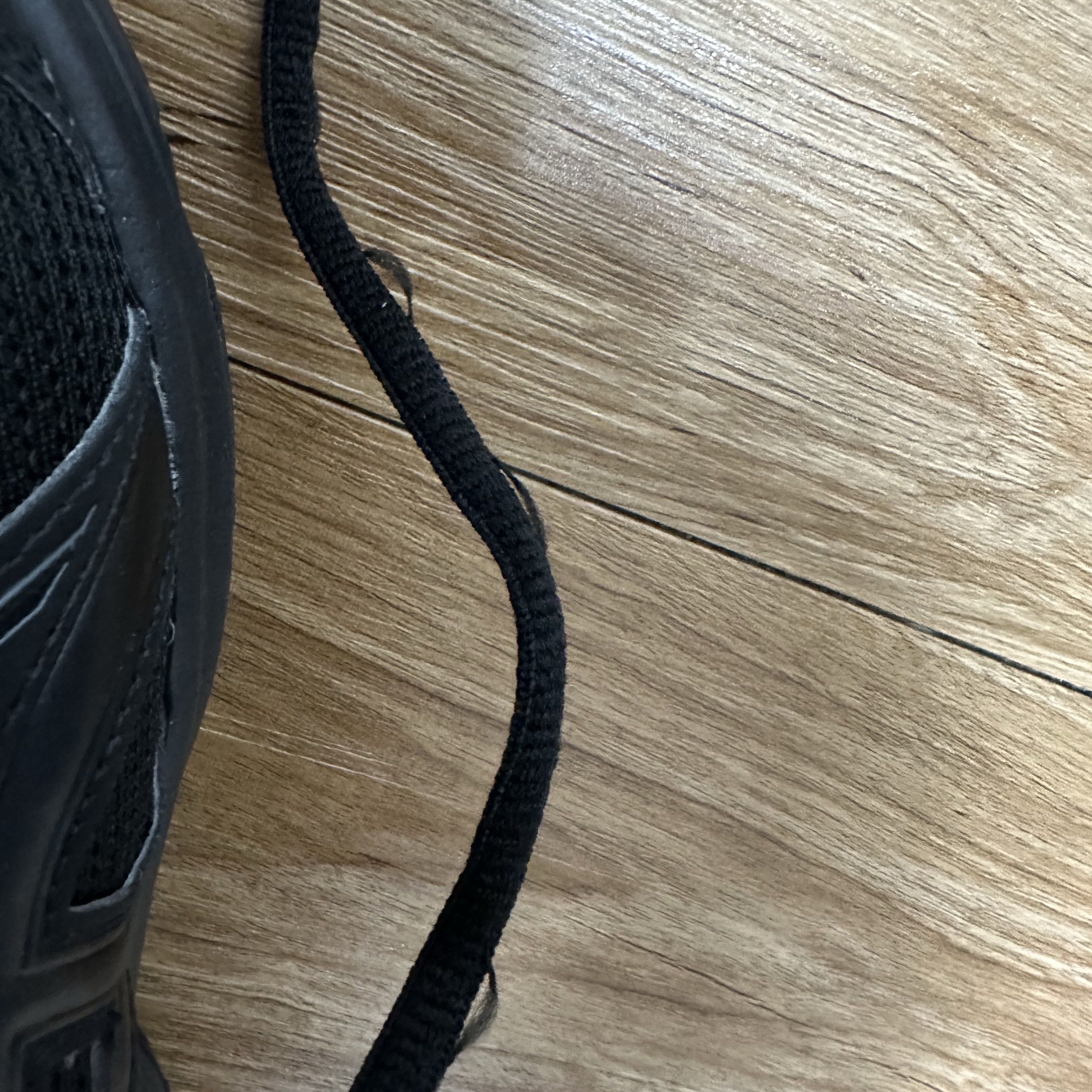 Asics Jog 100 2 Black 착용 스타일