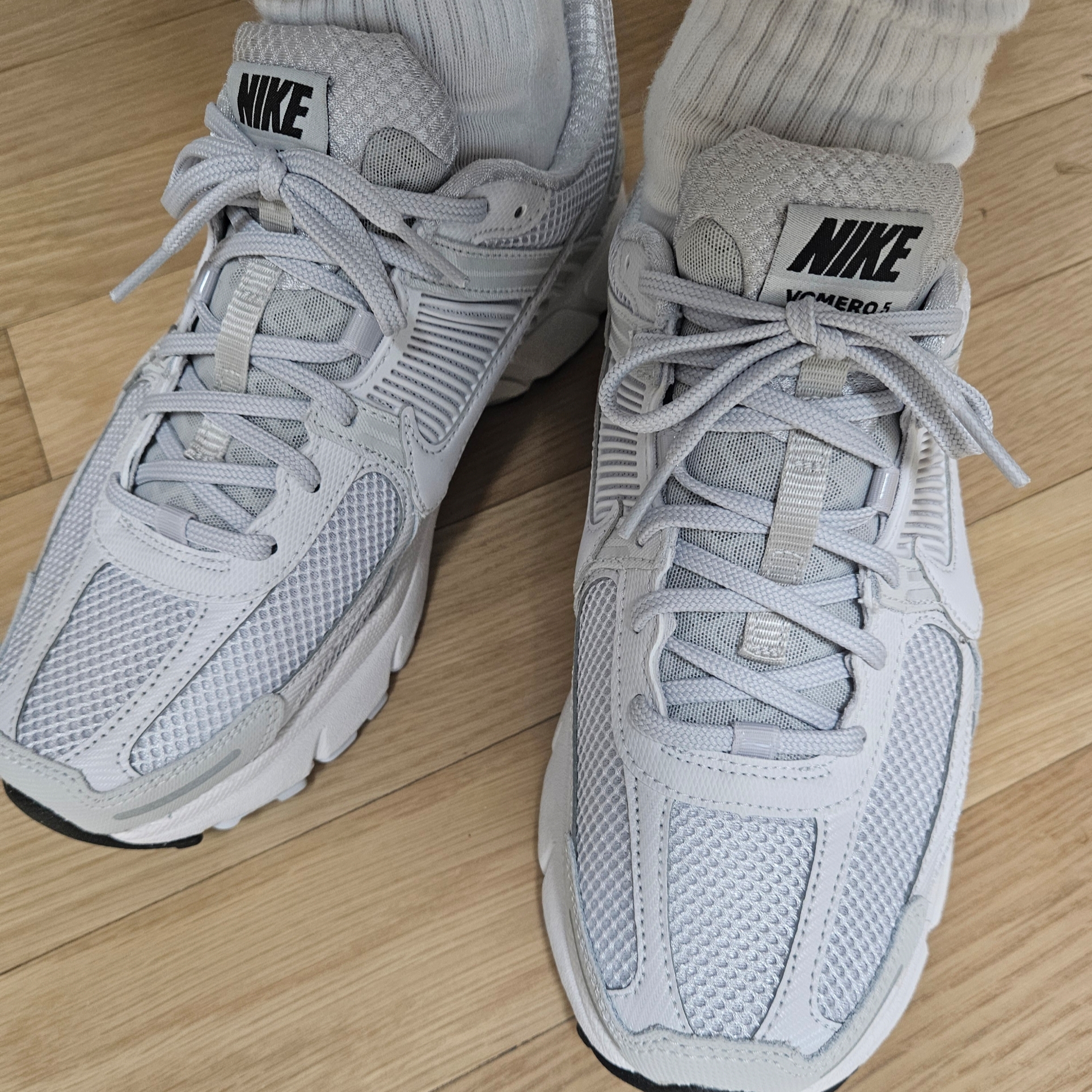 Nike Zoom Vomero 5 SP Vast Grey 2023 착용 스타일