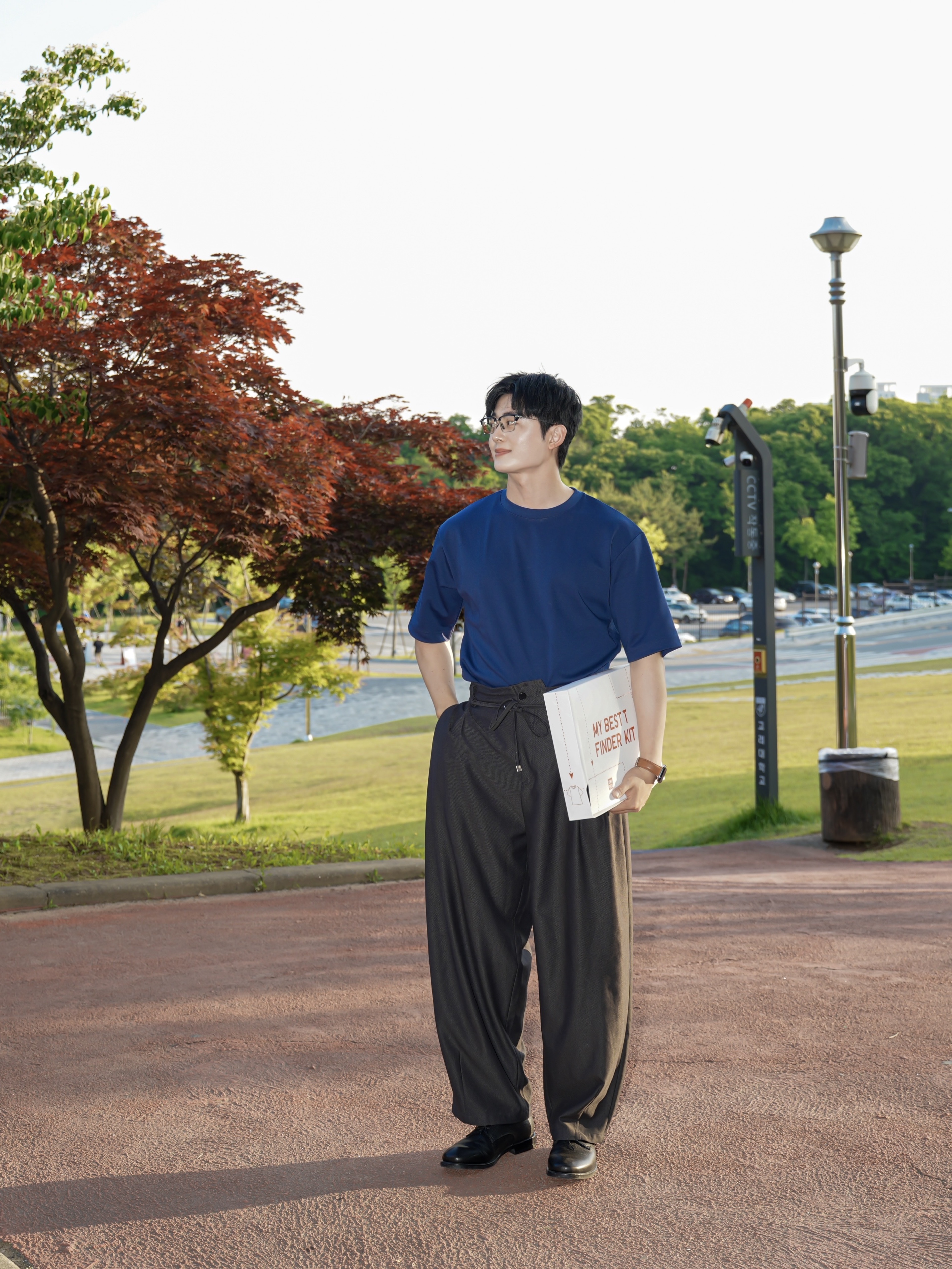 Kinchi Shower - 808 (a) Black 착용 스타일 - 1