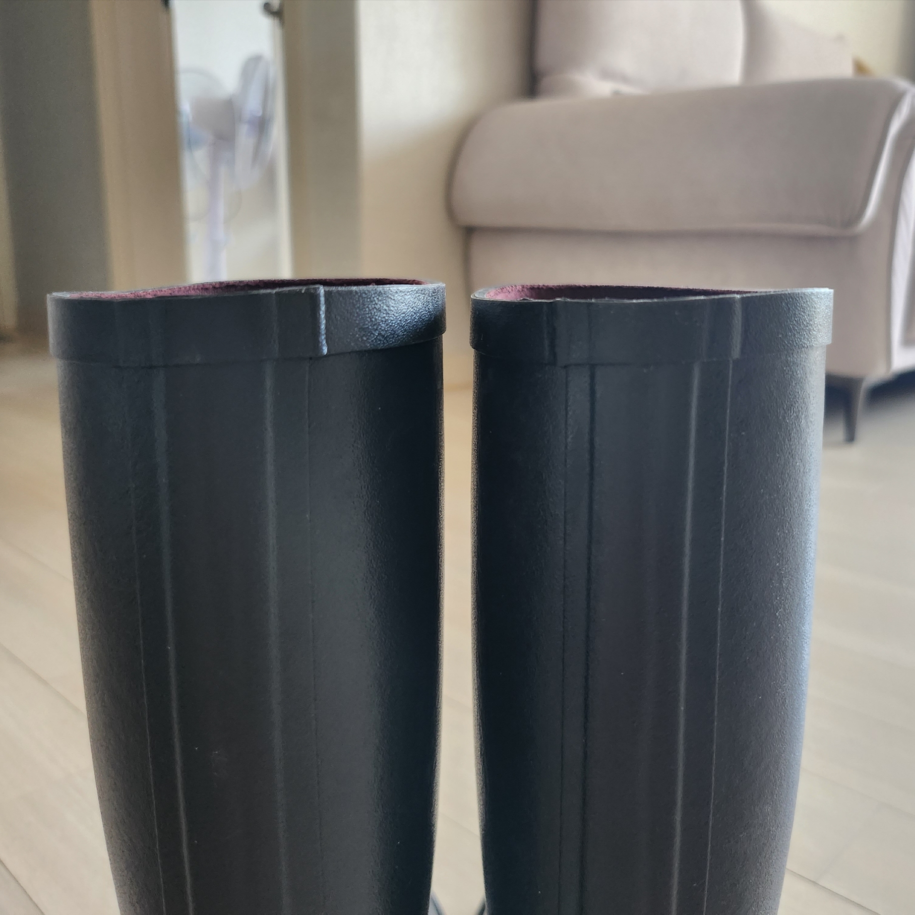 (W) Chanel Boots Caoutchouc & Black 착용 스타일 - 6
