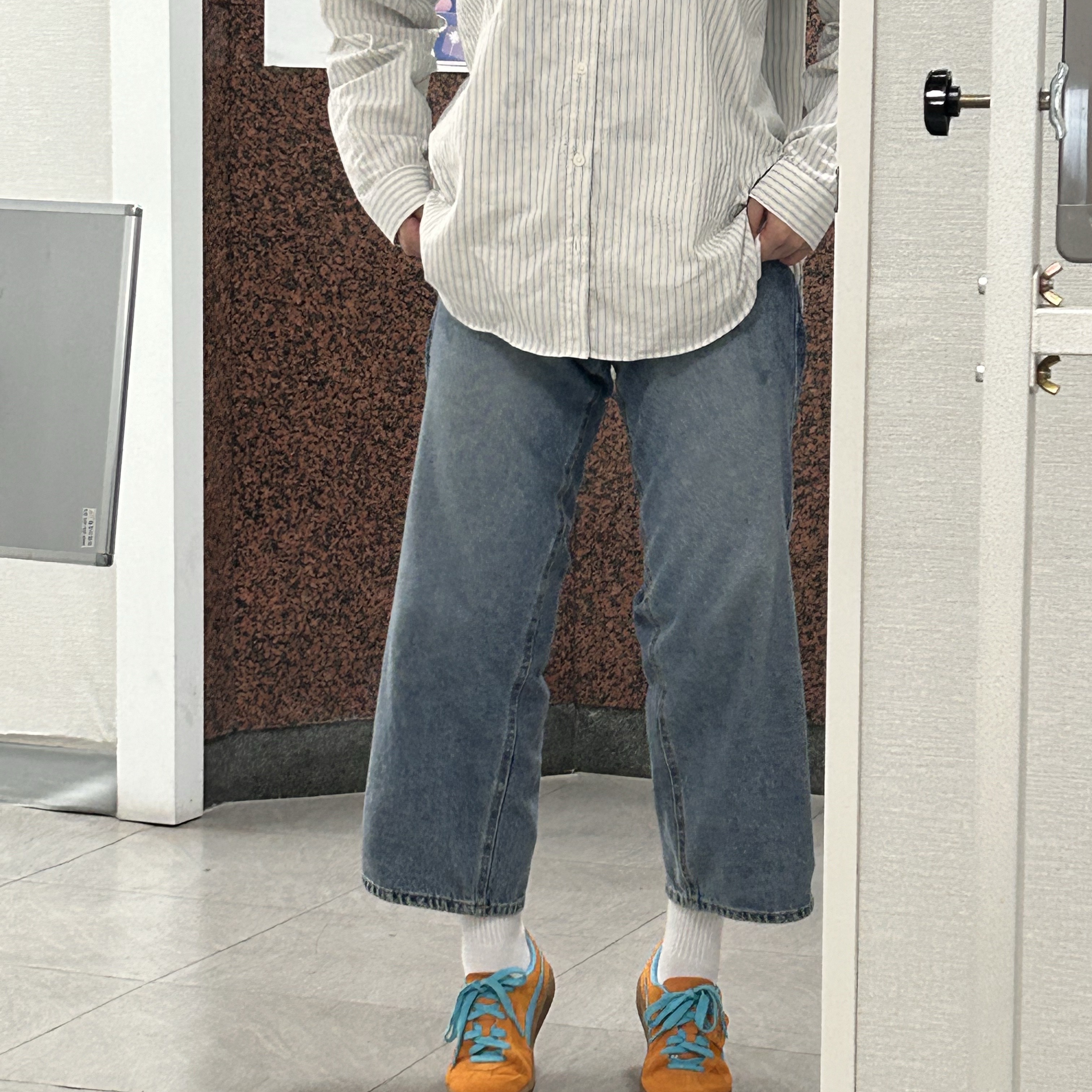 Puma Palermo Dark Cheddar Bright Aqua 착용 스타일