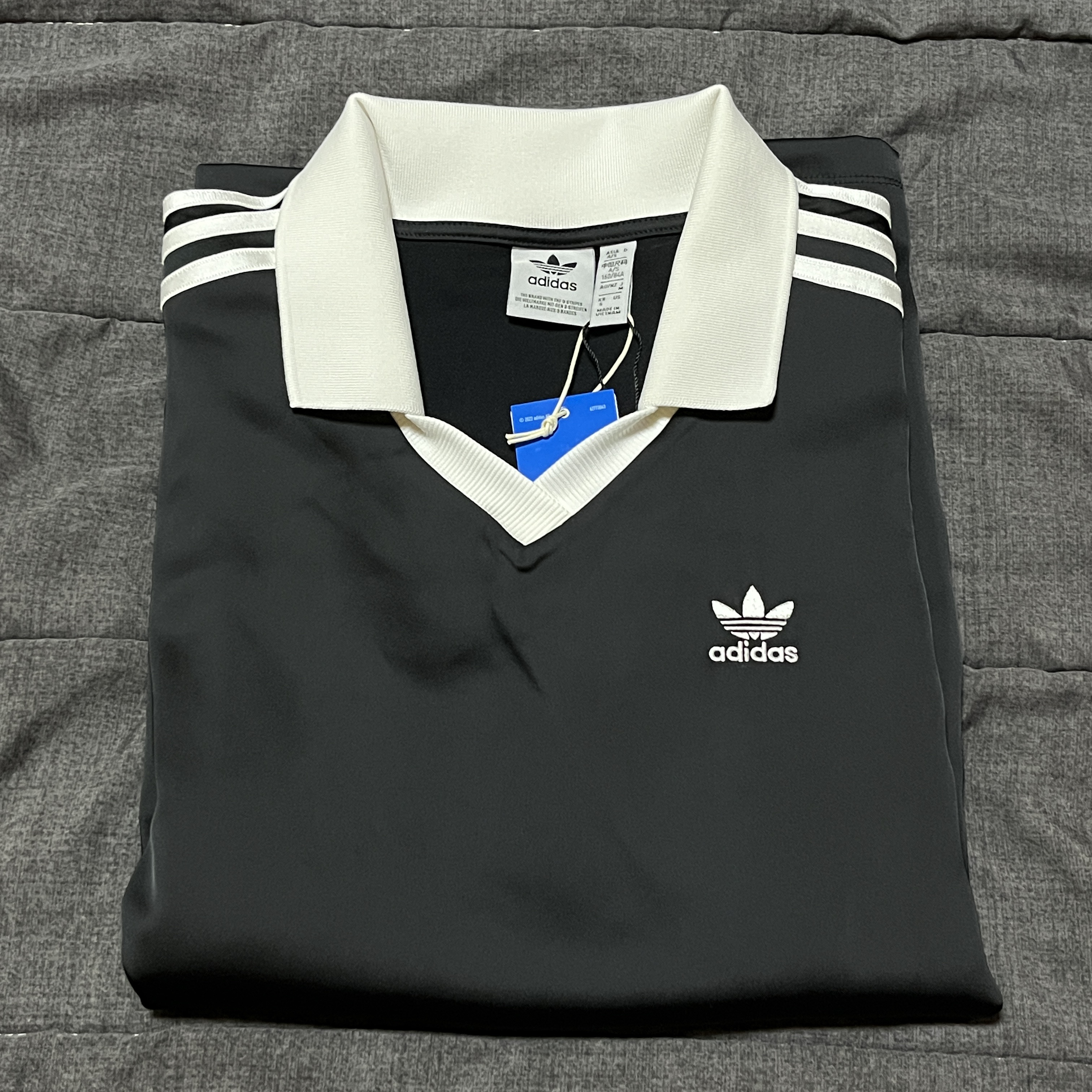 (W) Adidas 3-Stripes Satin Long Sleeve T-Shirt Black - KR Sizing 착용 스타일