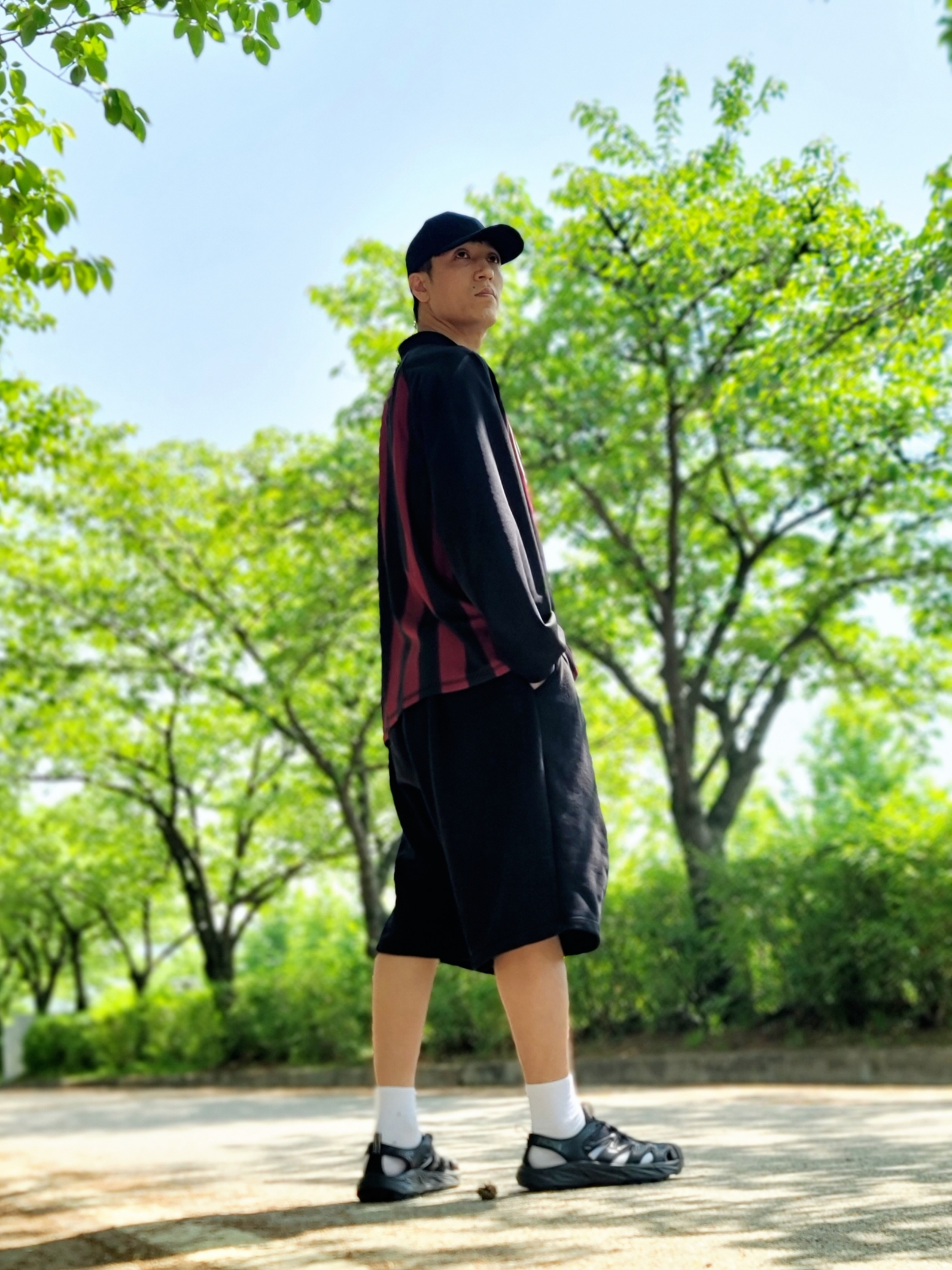 Hoka Hopara Black, Undermycar AMAWAWA Syrah 착용 스타일 - 2