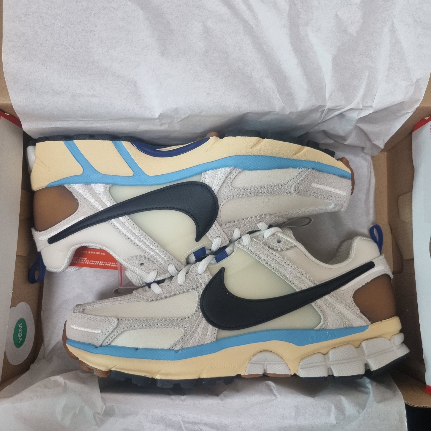 (W) Nike Zoom Vomero 5 PRM Designed by Japan 착용 스타일 - 2