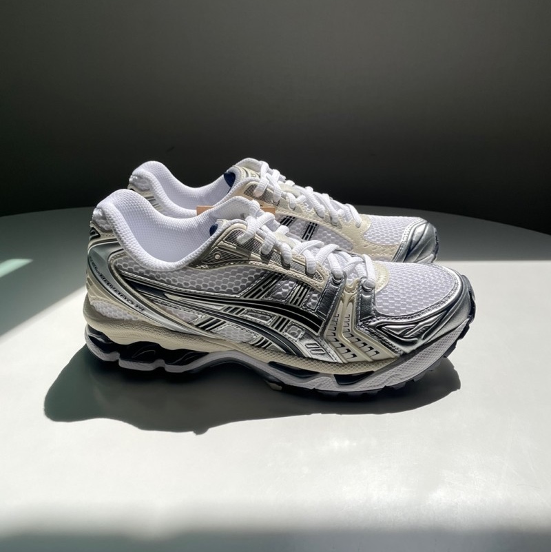 (W) Asics Gel-Kayano 14 White Midnight 착용 스타일 - 2