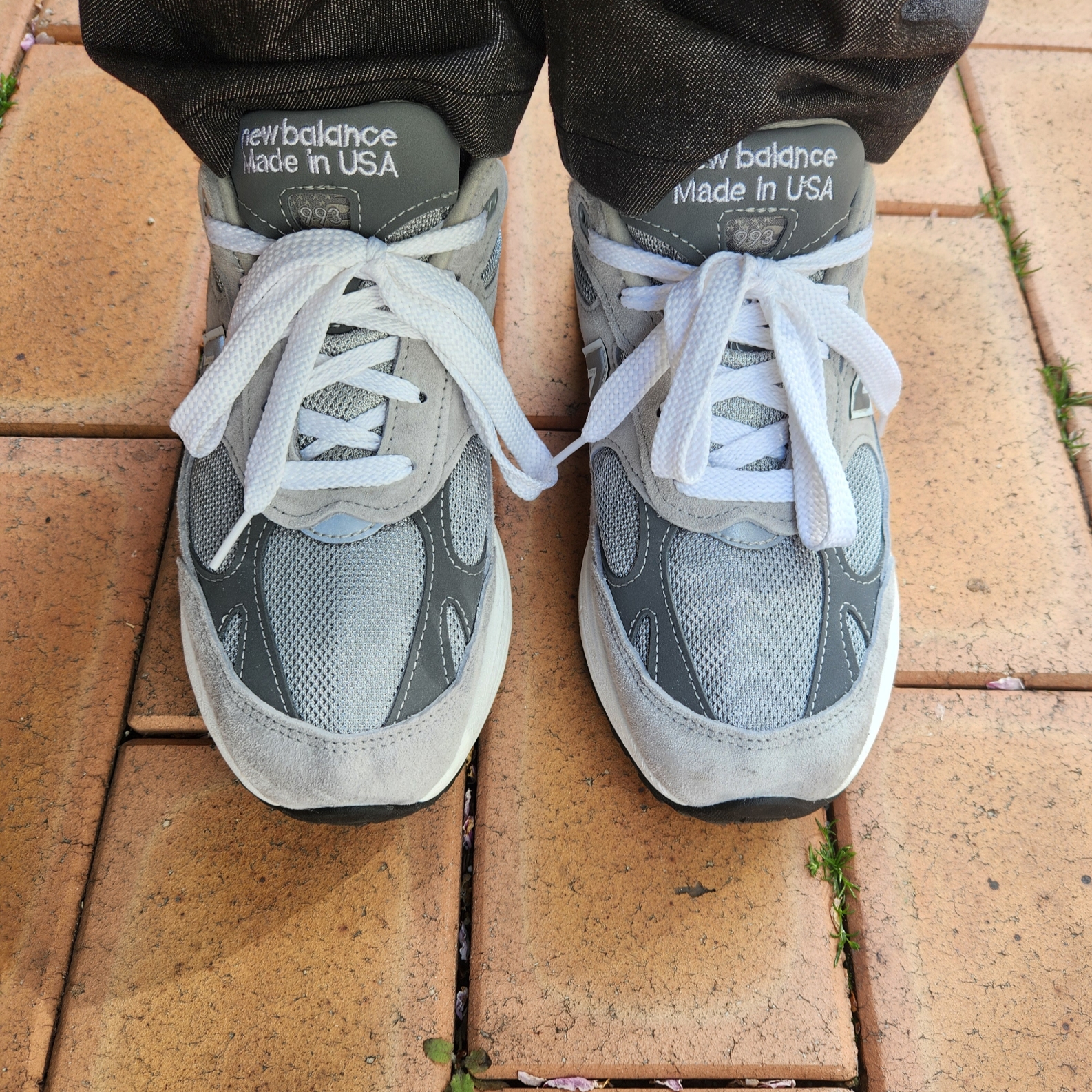 (W) New Balance 993 Made in USA Grey - B Standard 착용 스타일