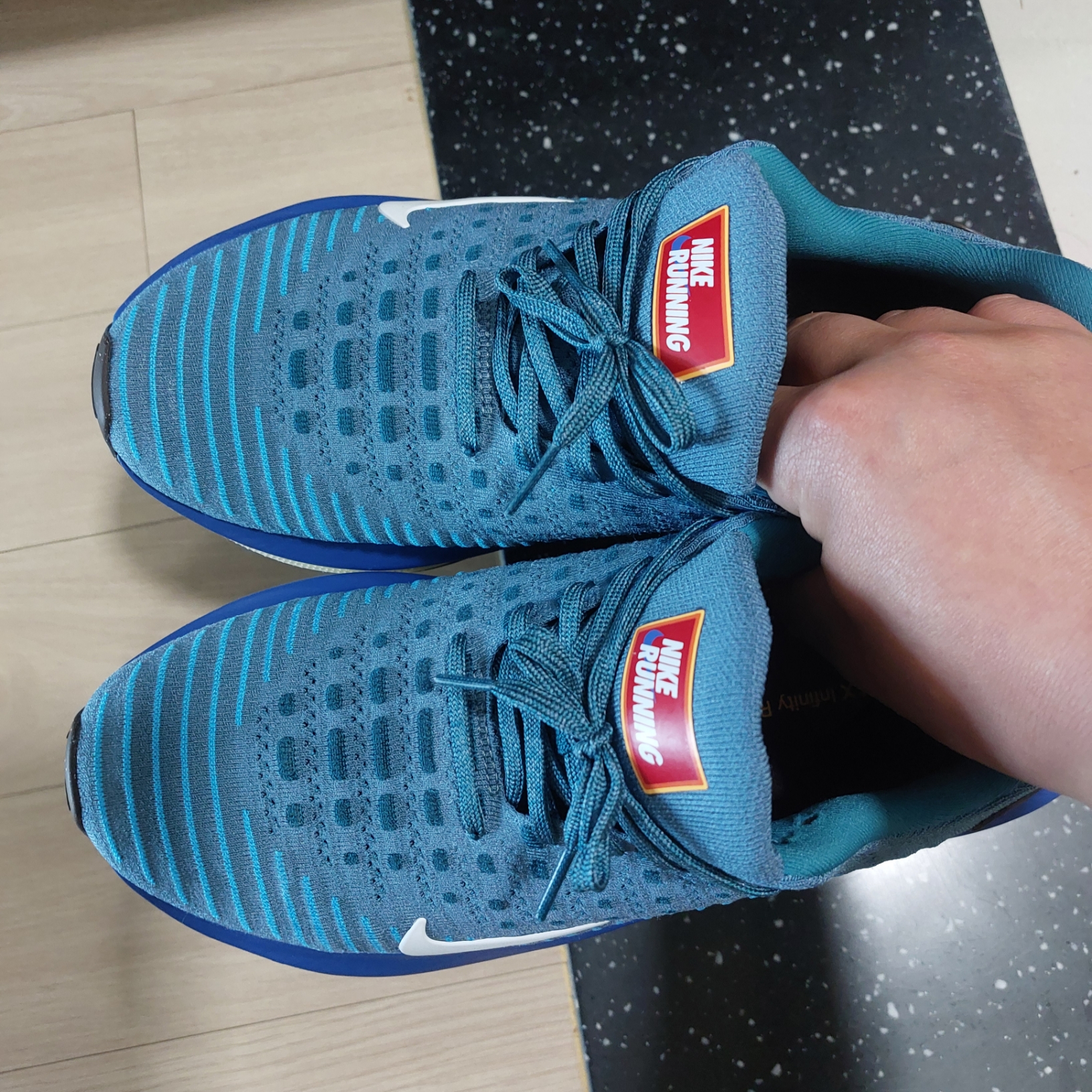 Nike React Infinity Run 4 RPM Noise Aqua White 착용 스타일 - 3