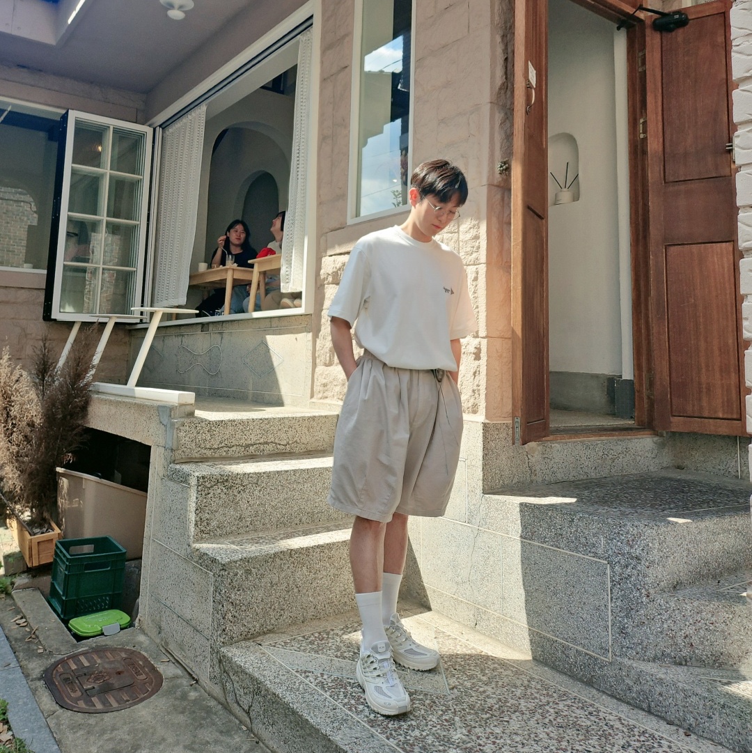 Salomon ACS Pro White Vanilla Ice, Maison Kitsune x And Wander Dry Cotton T-Shirt 1 Off White 착용 스타일 - 1
