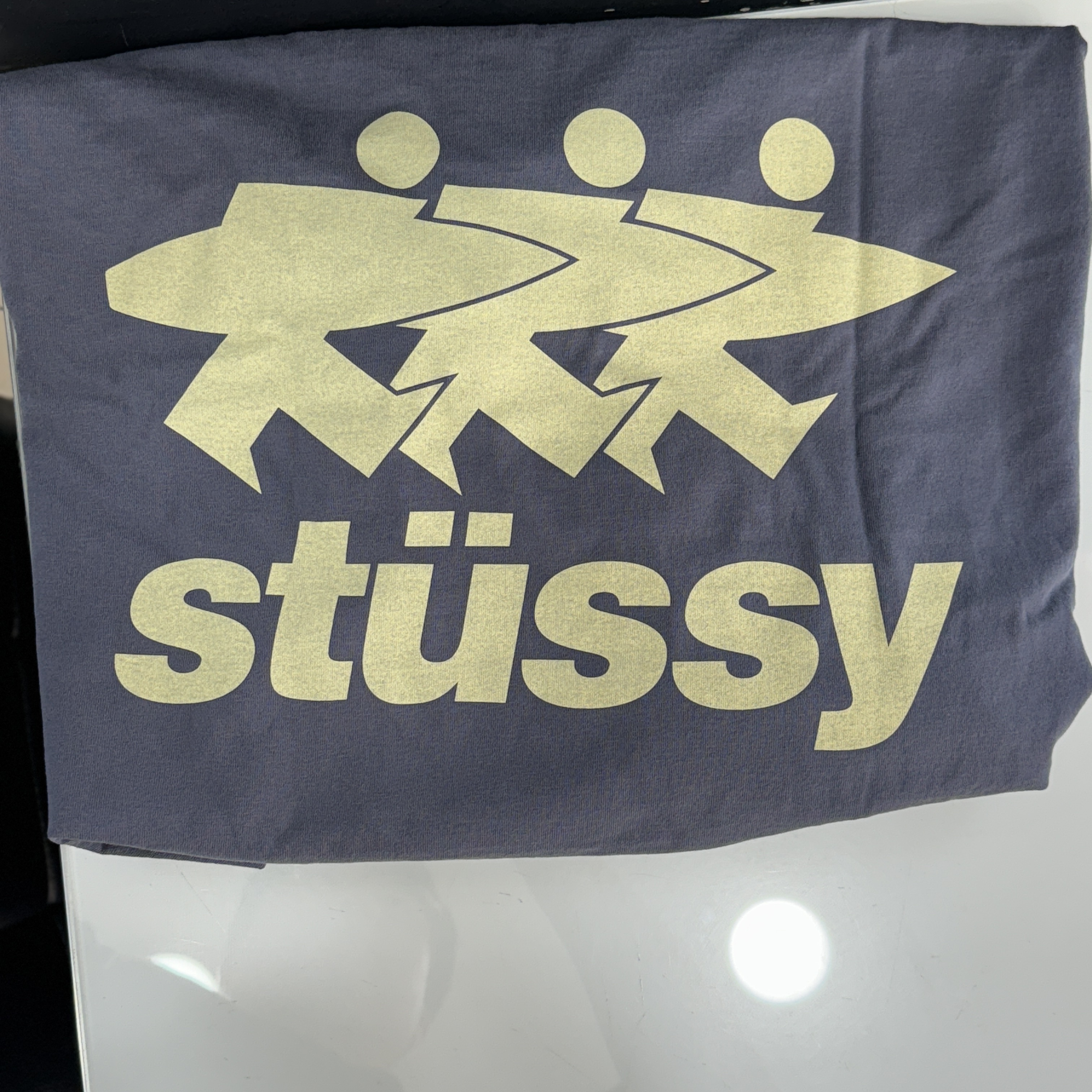 Stussy Surfwalk Pigment Dyed T-Shirt Indigo 착용 스타일 - 1