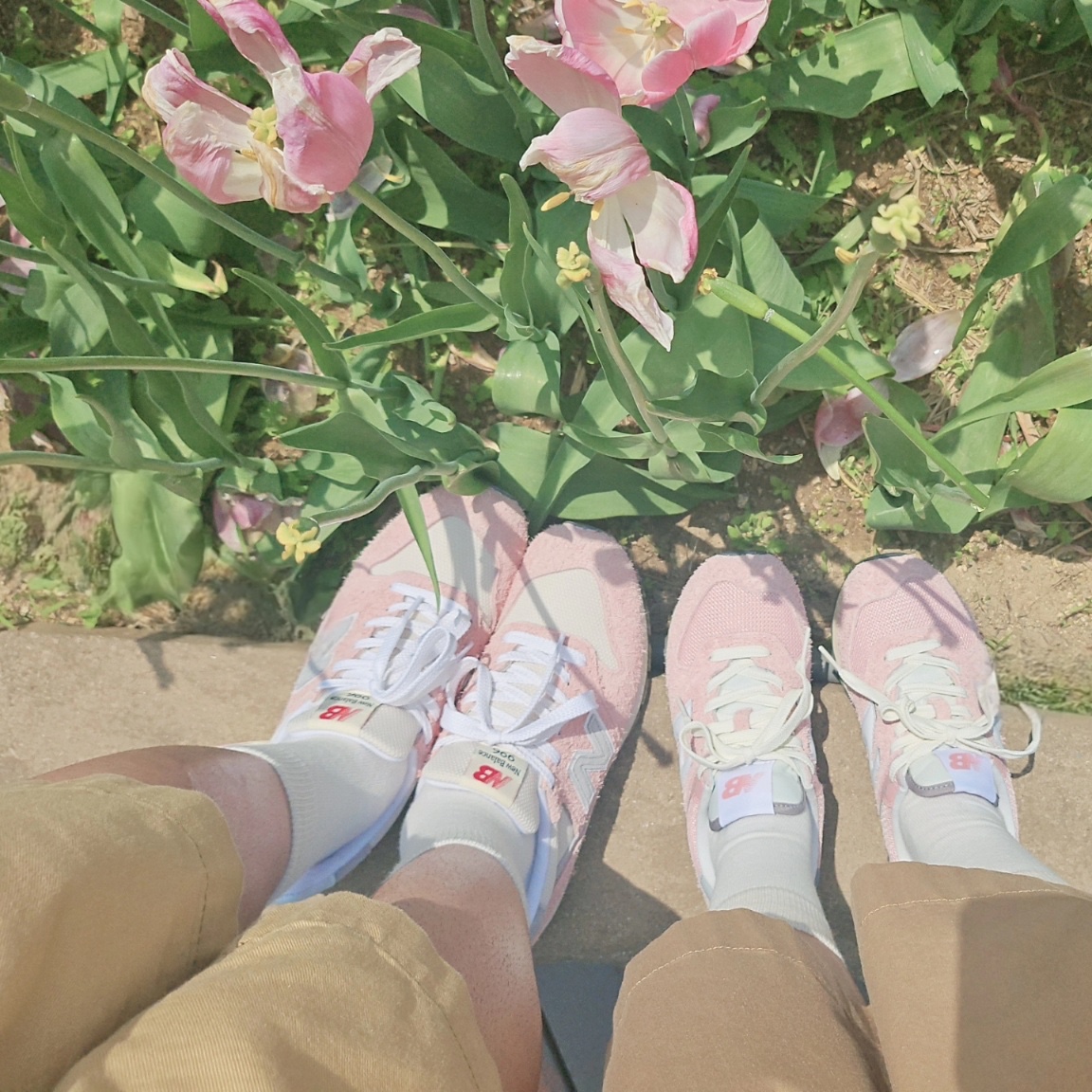 New Balance Made in USA 996 Pink Haze Silver, New Balance 574 Heritage Mellow Pink 착용 스타일 - 1