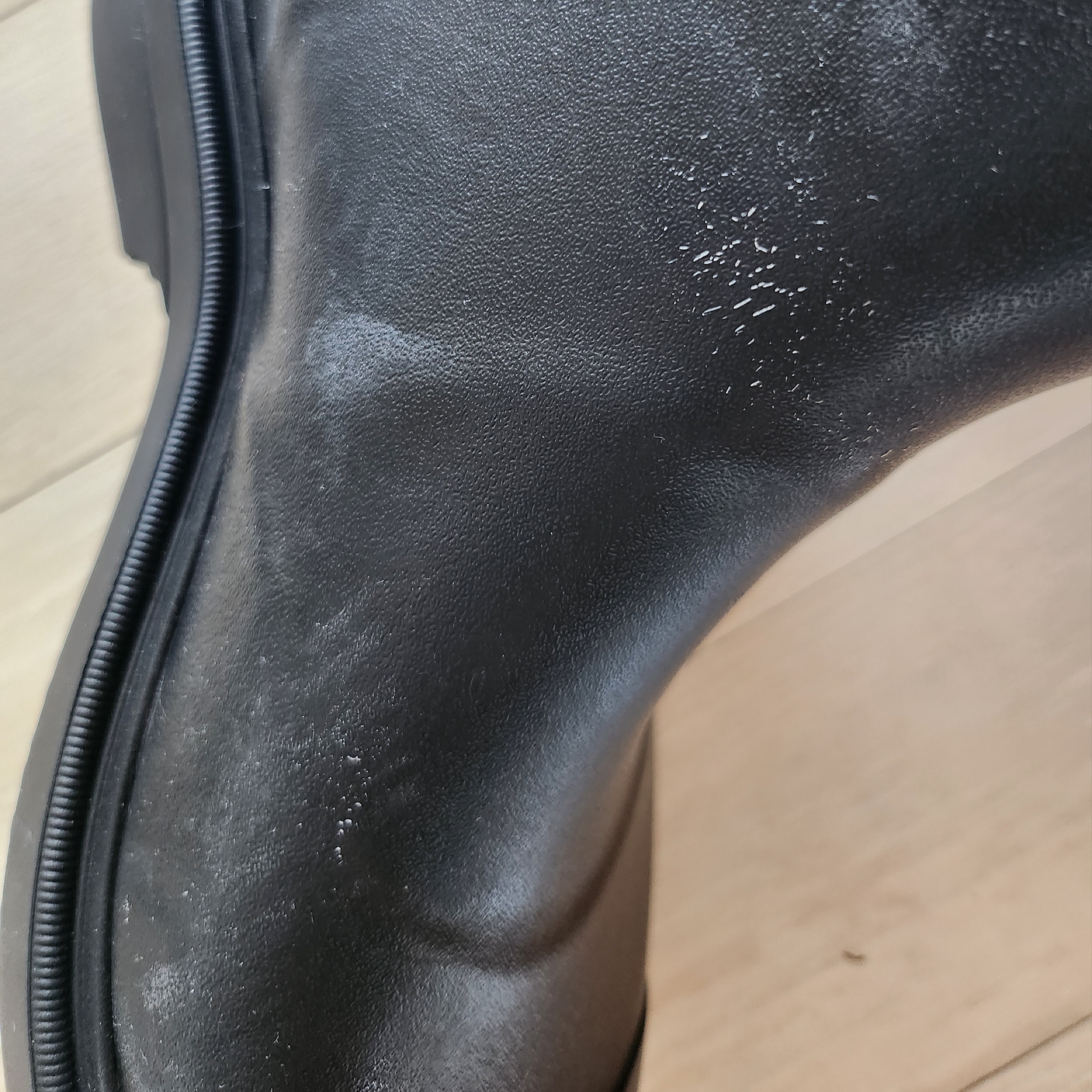 (W) Chanel Boots Caoutchouc & Black 착용 스타일 - 7