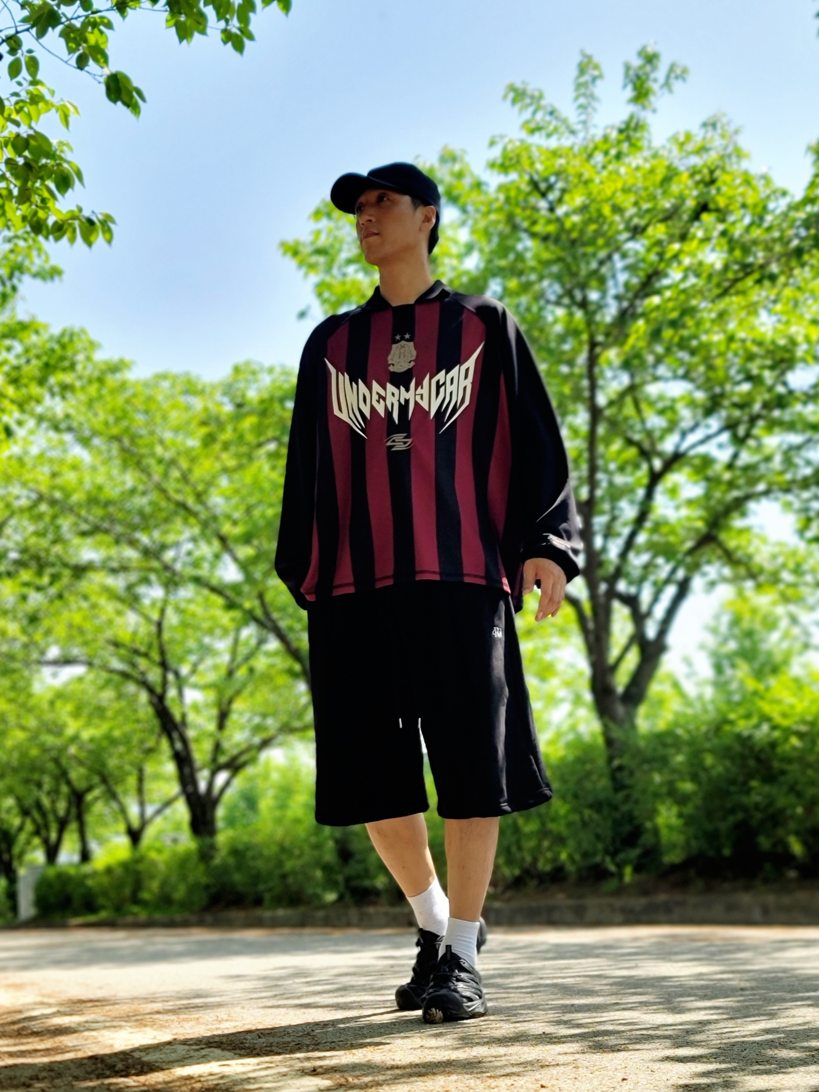 Hoka Hopara Black, Undermycar AMAWAWA Syrah 착용 스타일 - 3