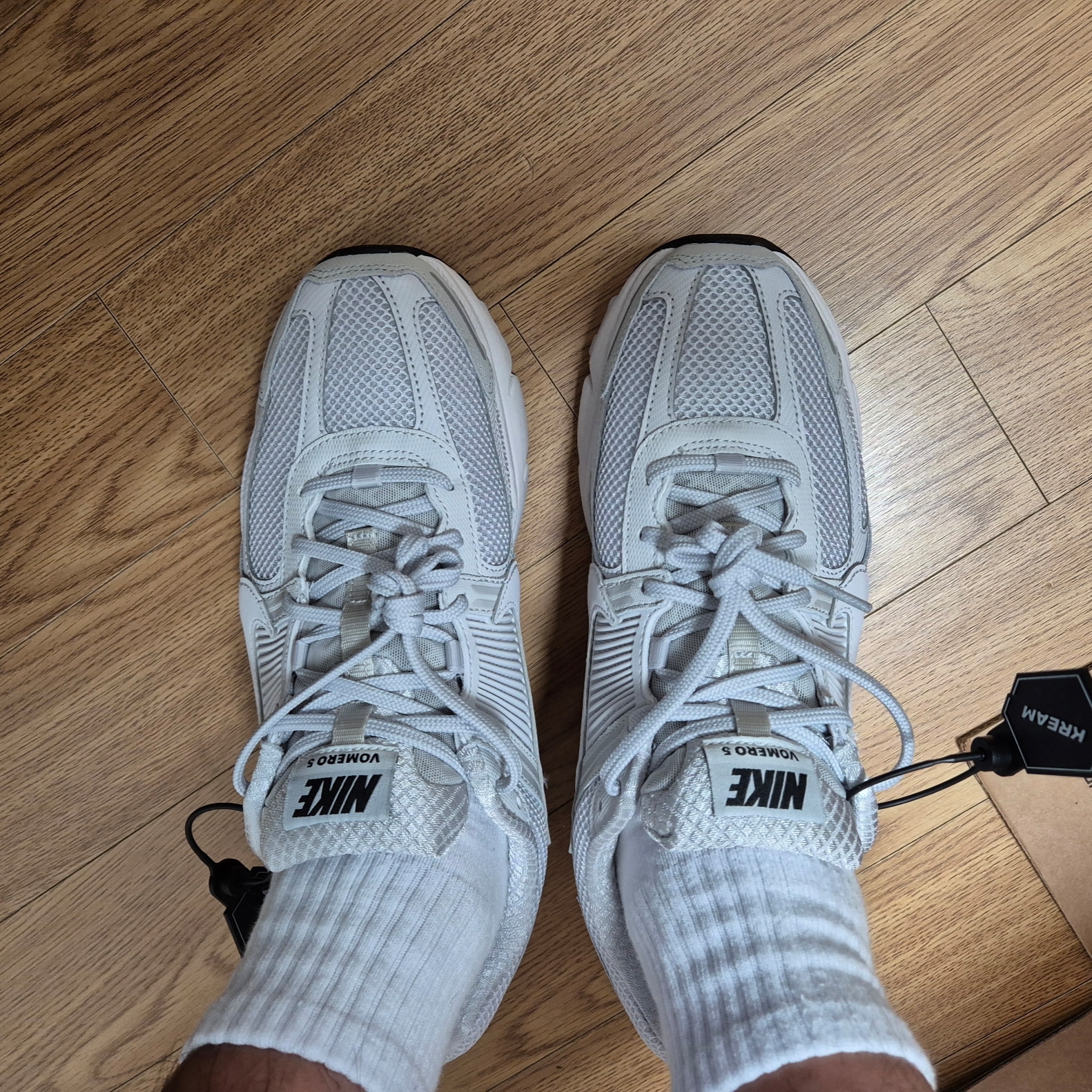 Nike Zoom Vomero 5 SP Vast Grey 2023 착용 스타일