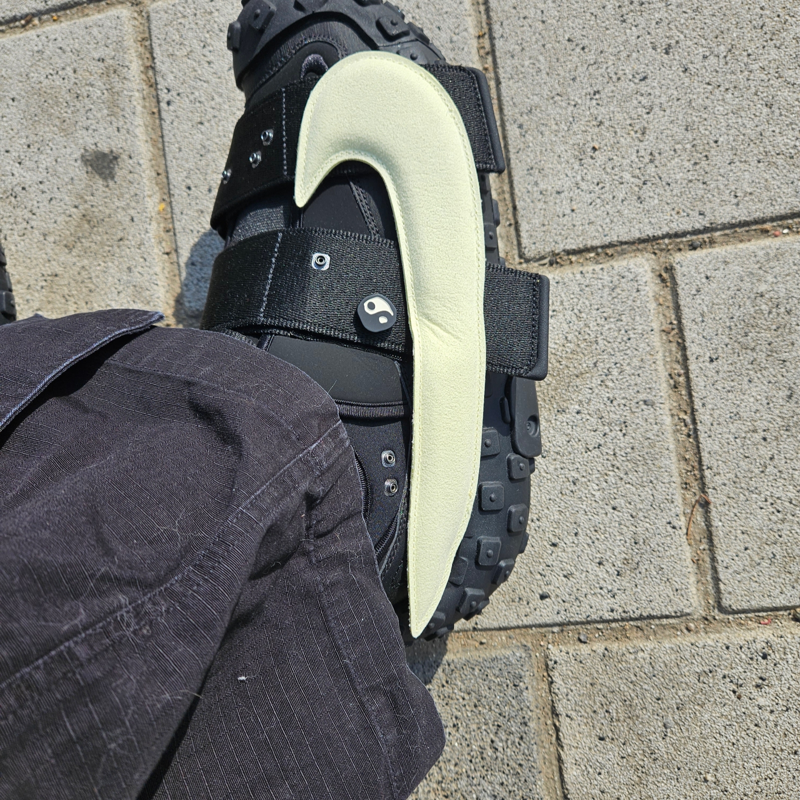 Nike x Cactus Plant Flea Market Air Flea 2 Black Alabaster 착용 스타일 - 3