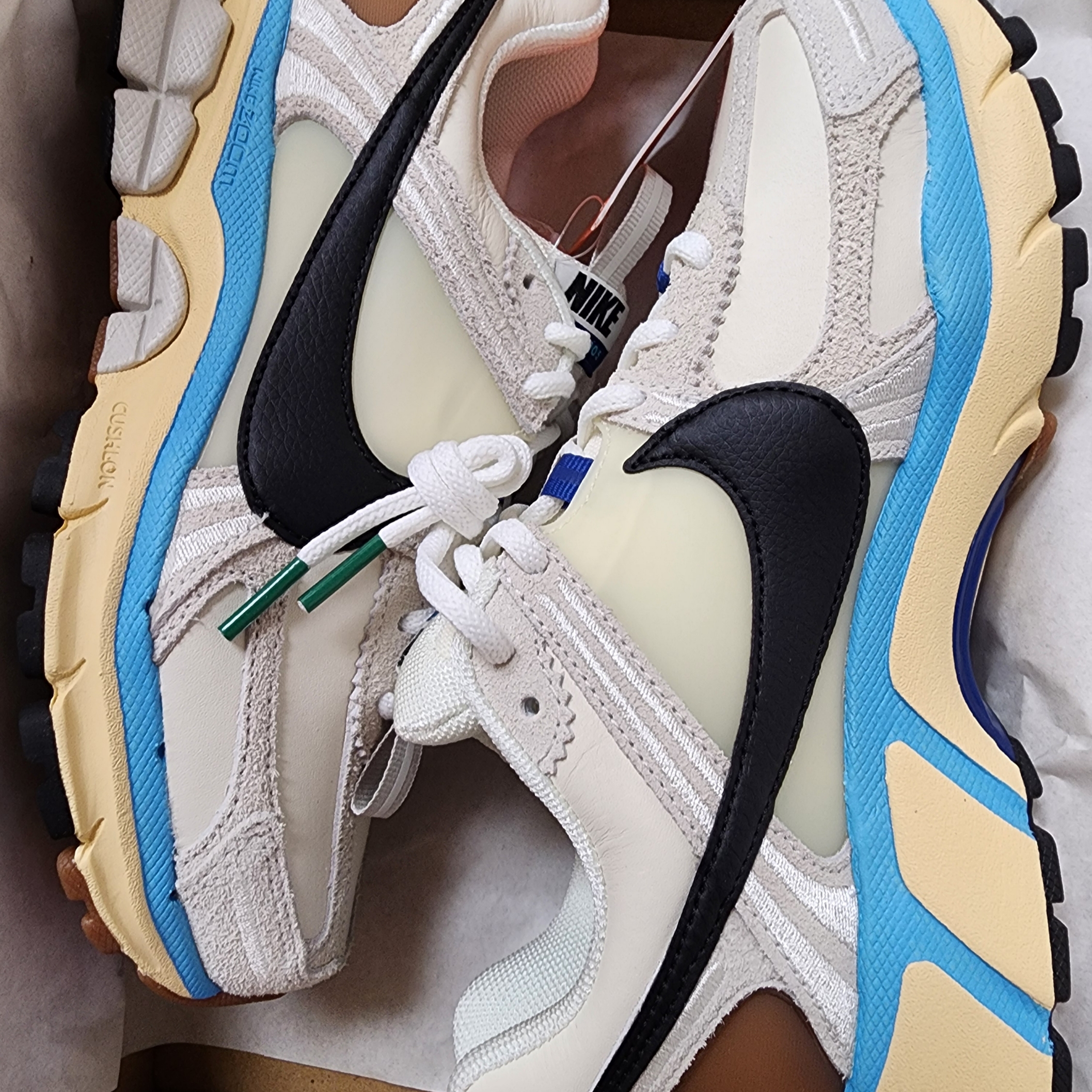 (W) Nike Zoom Vomero 5 PRM Designed by Japan 착용 스타일 - 5