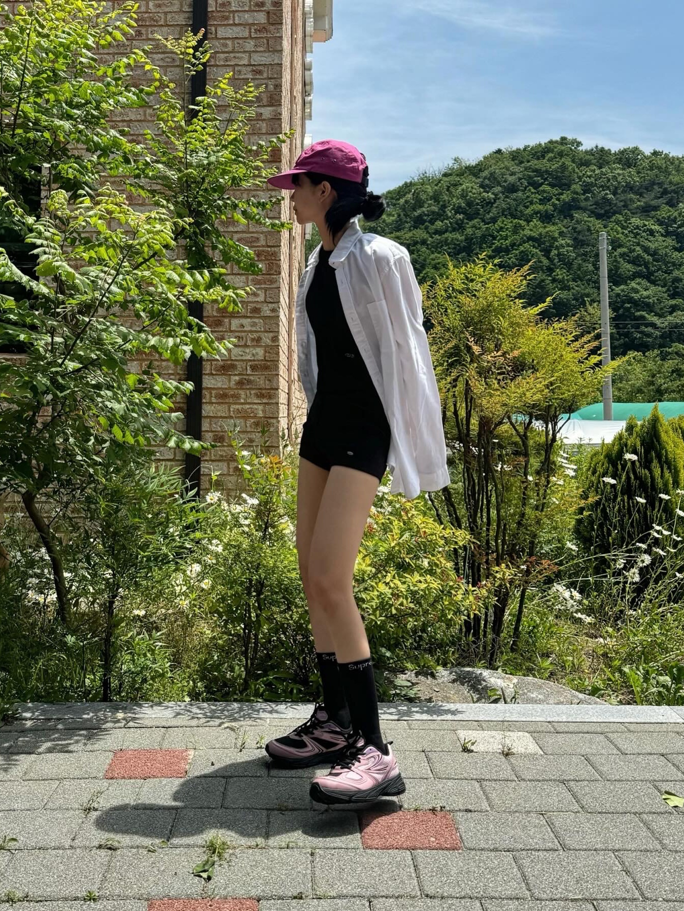 Fila Interun Pink Black, Supreme Waxed Cotton Camp Cap Magenta - 23FW 착용 스타일 - 1