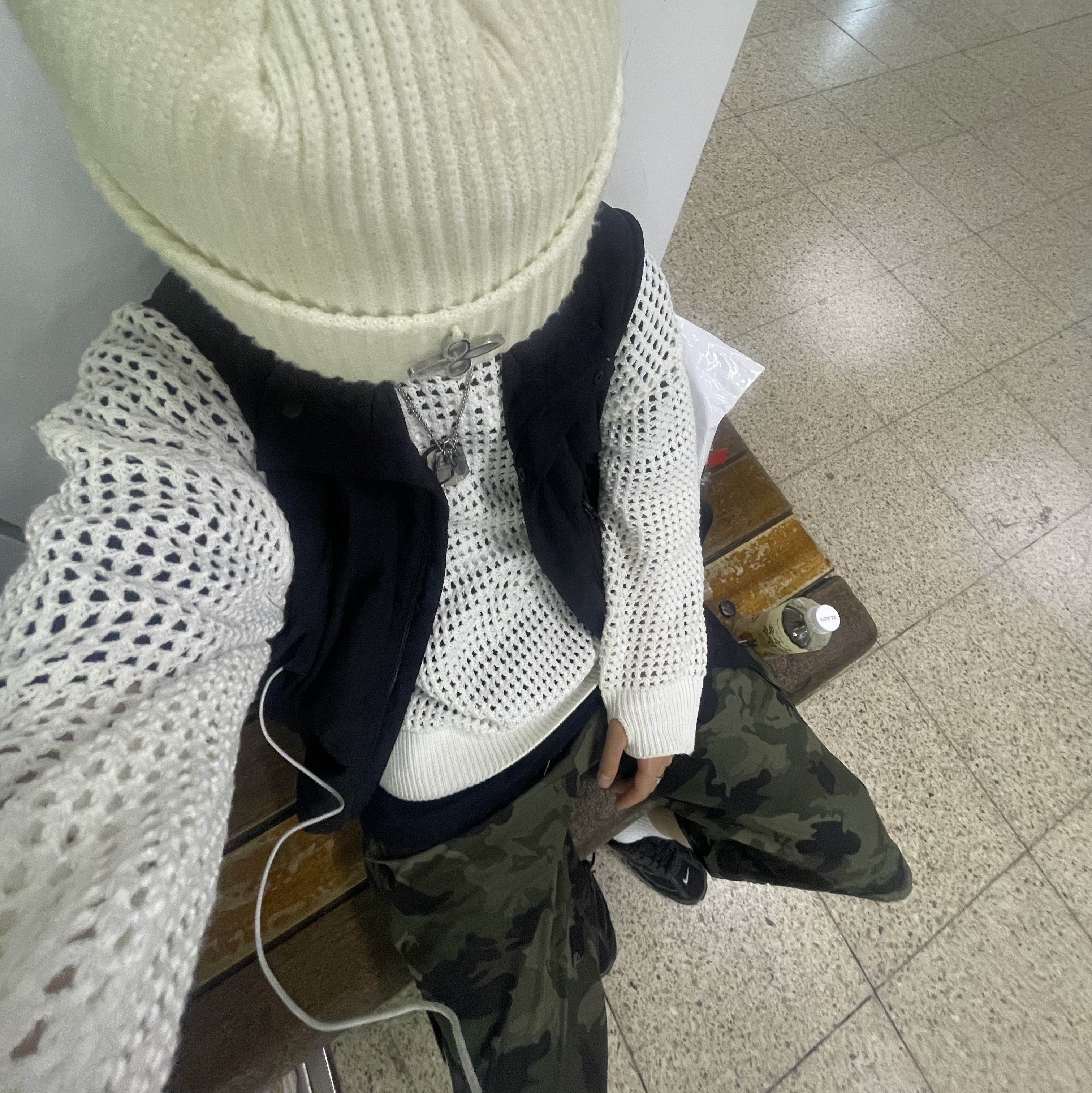 Surgery Clover Logo Beanie Ver.2 White, Diesel Dx0011 Stainless Steel Double Dog Tag Necklace Silver 착용 스타일 - 1