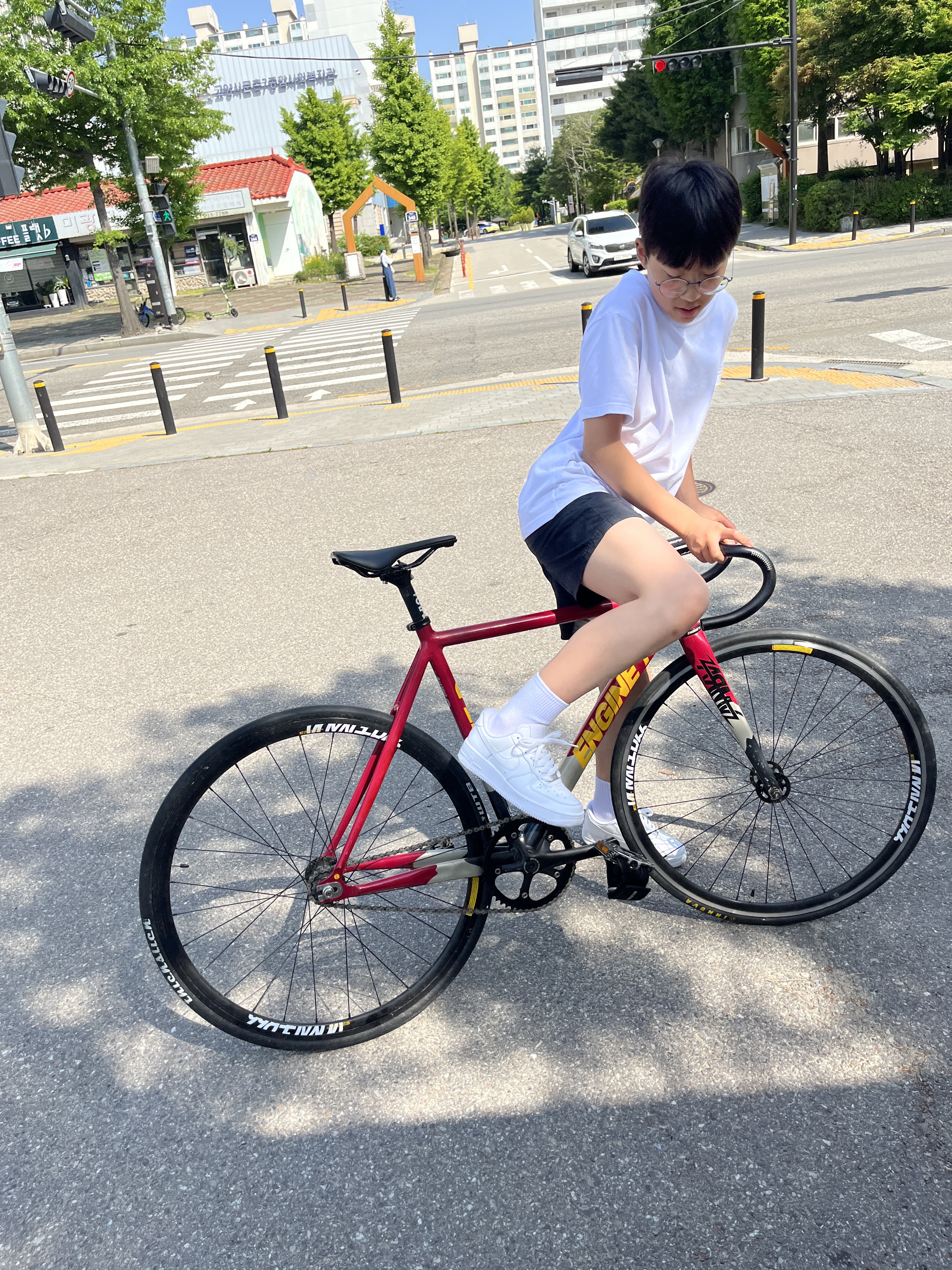 (W) Nike Cortez Leather White Black, Nike Air Force 1 '07 Low White 착용 스타일 - 5