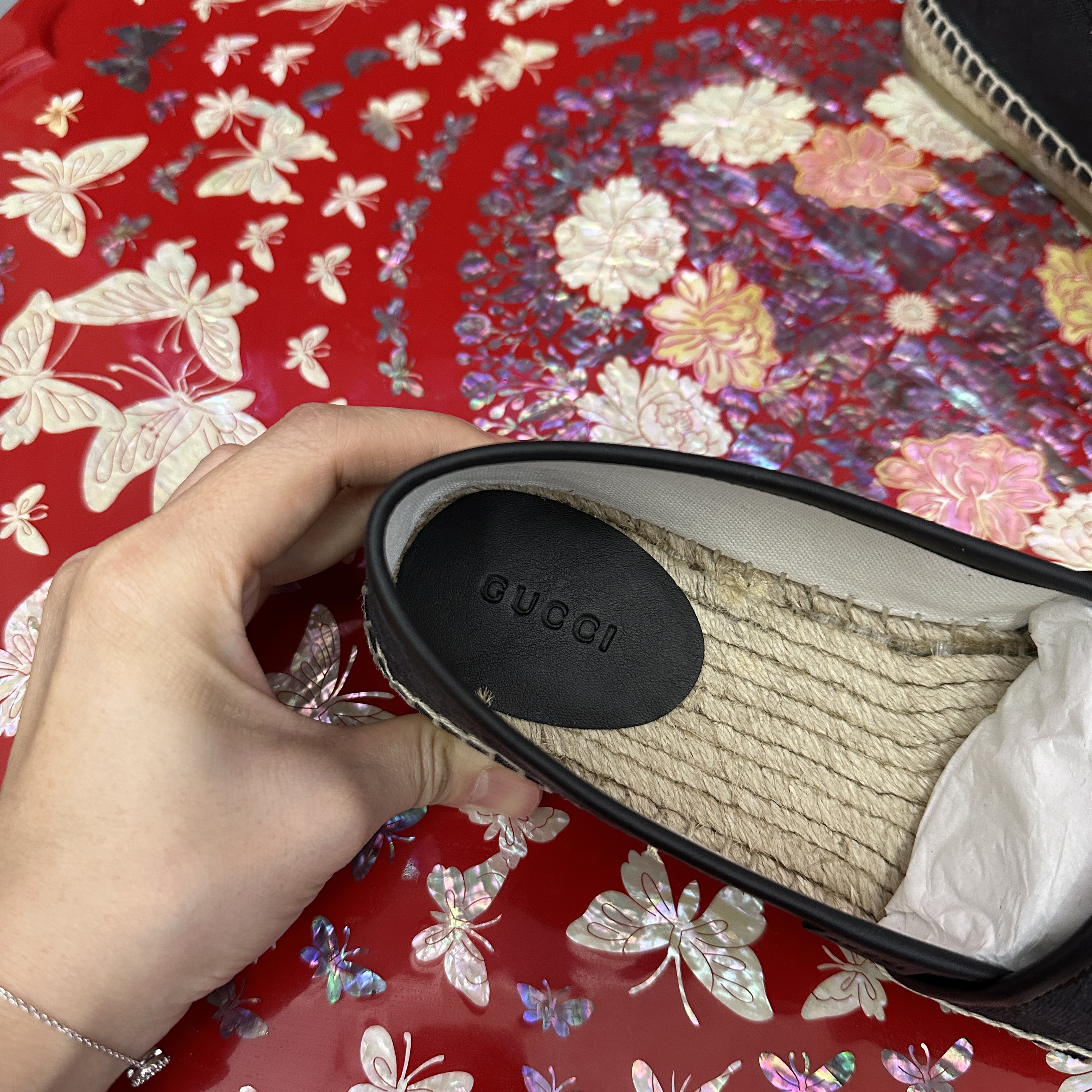 (W) Gucci GG Canvas Espadrilles Black 착용 스타일 - 3