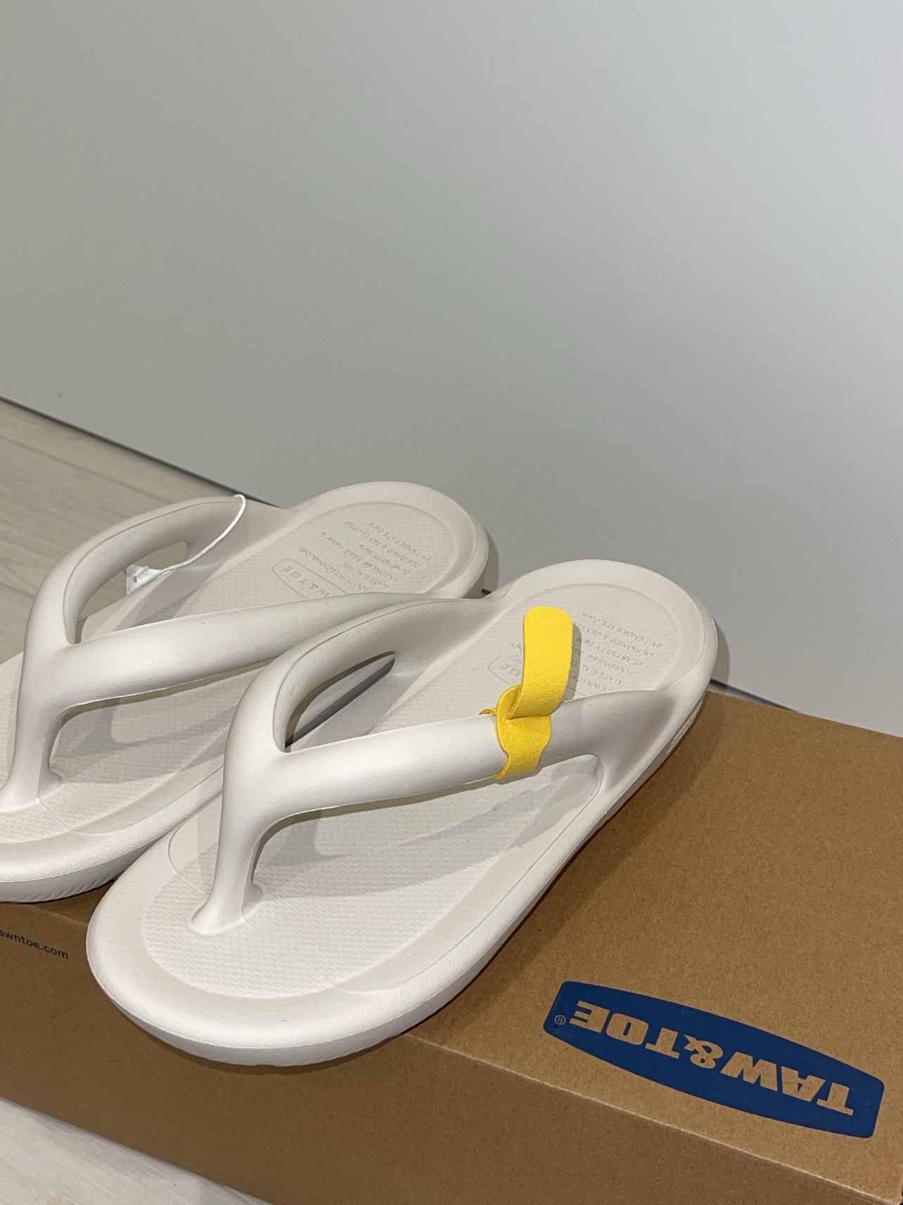 Taw&Toe Flip Flop Zerovity Bio Cream 착용 스타일