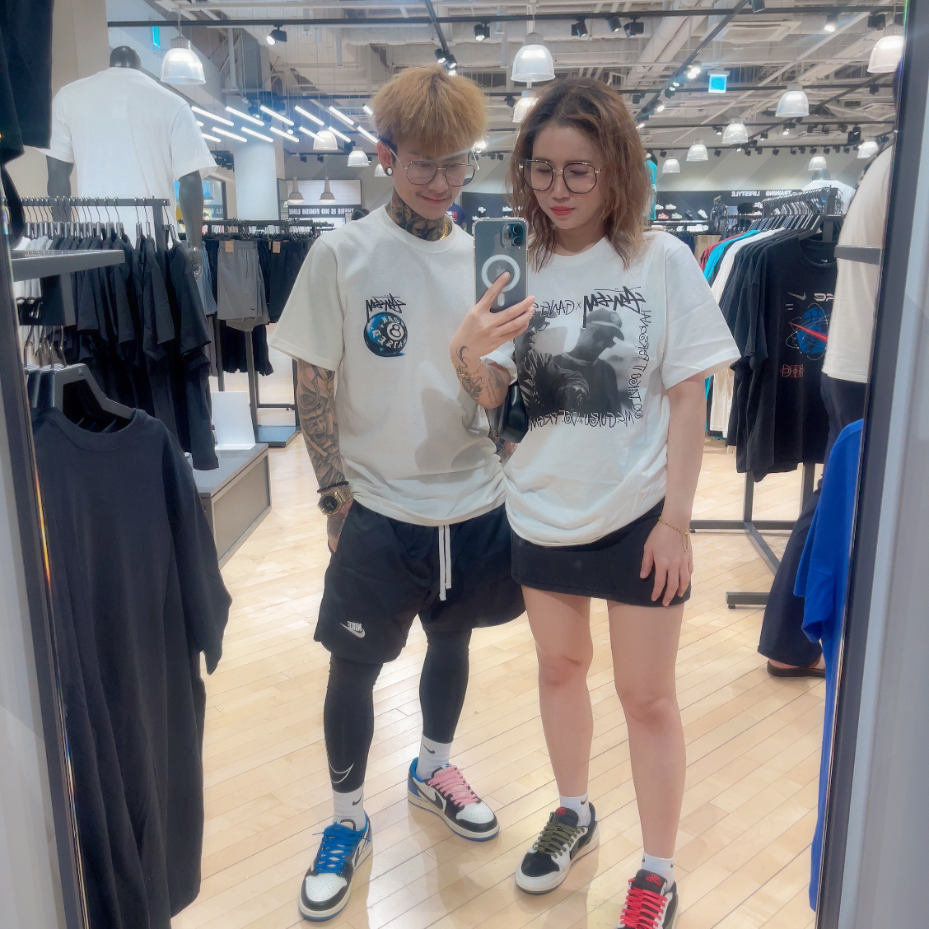 Jordan 1 x Travis Scott x Fragment Retro Low OG SP Military Blue, (W) Jordan 1 x Travis Scott Retro Low OG SP Medium Olive 착용 스타일 - 1