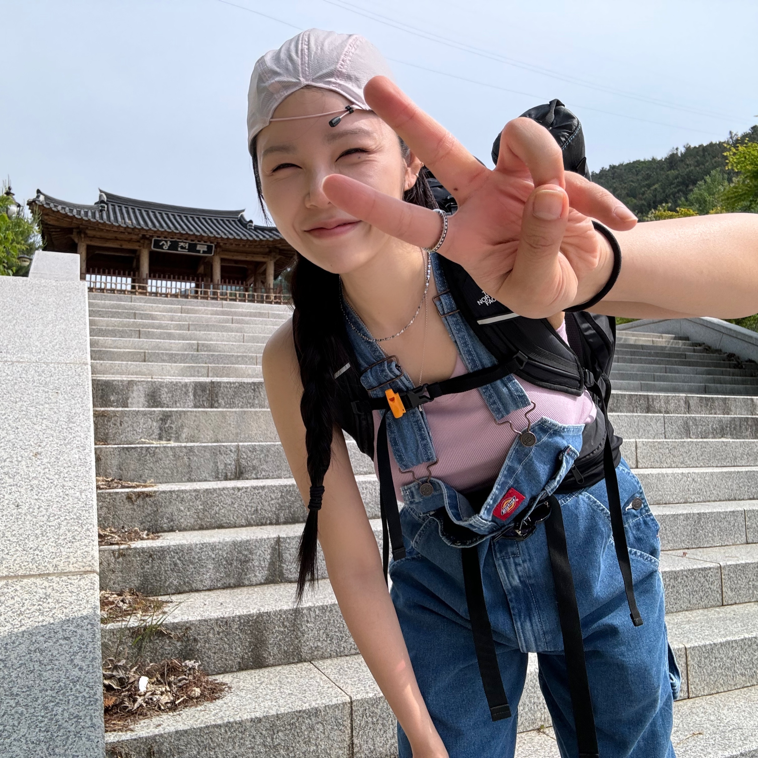 Arc'teryx Norvan Regular Brim Hat Forage 착용 스타일 - 4