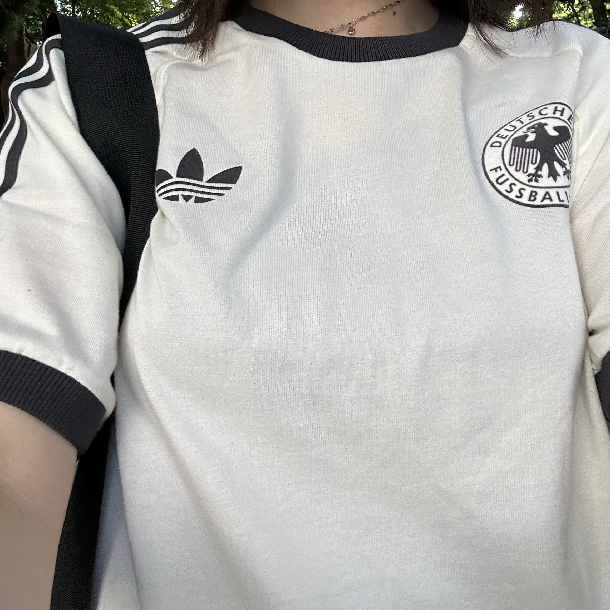 Adidas German Adicolor Classic 3-Stripes T-Shirt Off White - KR Sizing 착용 스타일 - 2