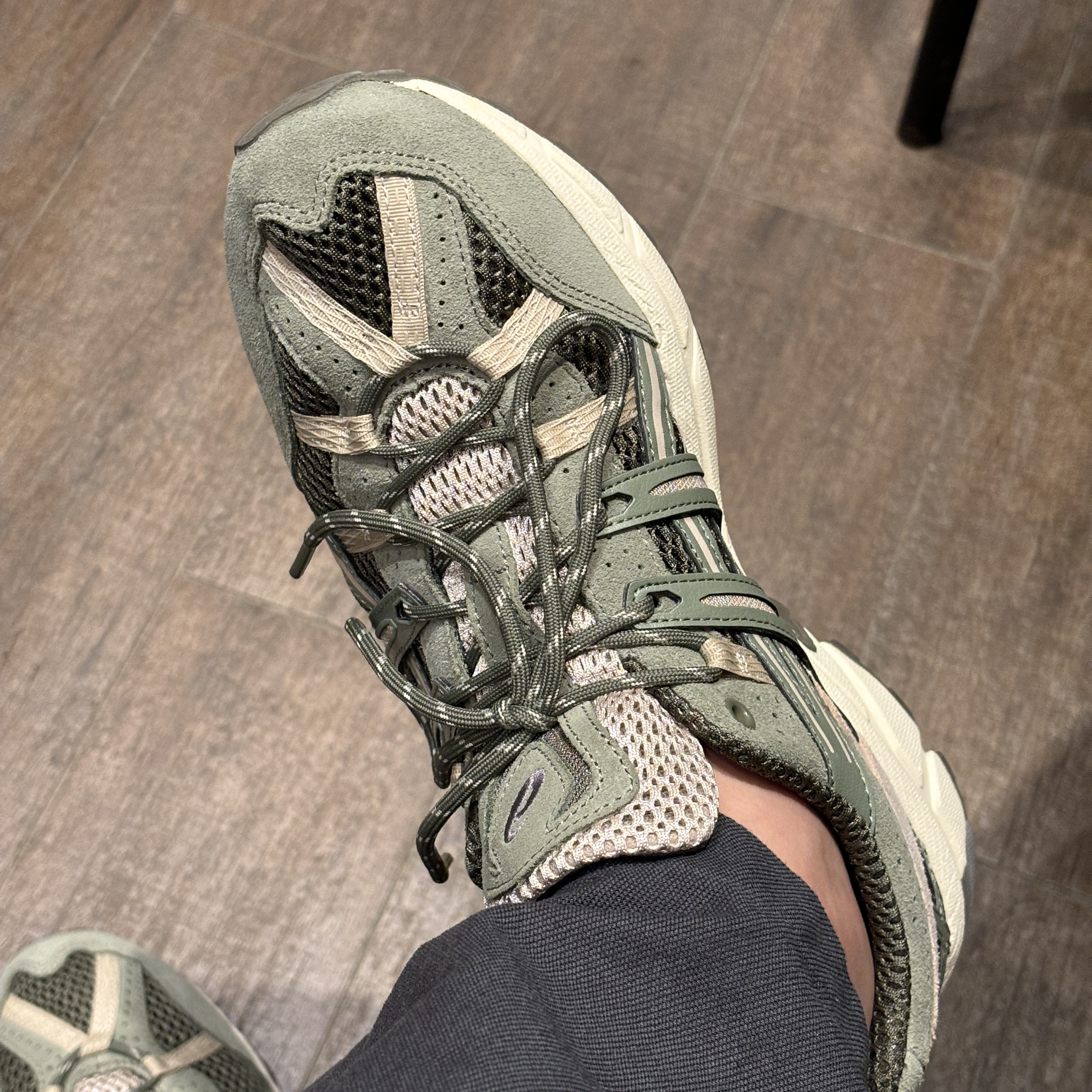 Asics Gel-Sonoma 15-50 Mantle Green Lichen Green 착용 스타일 - 2