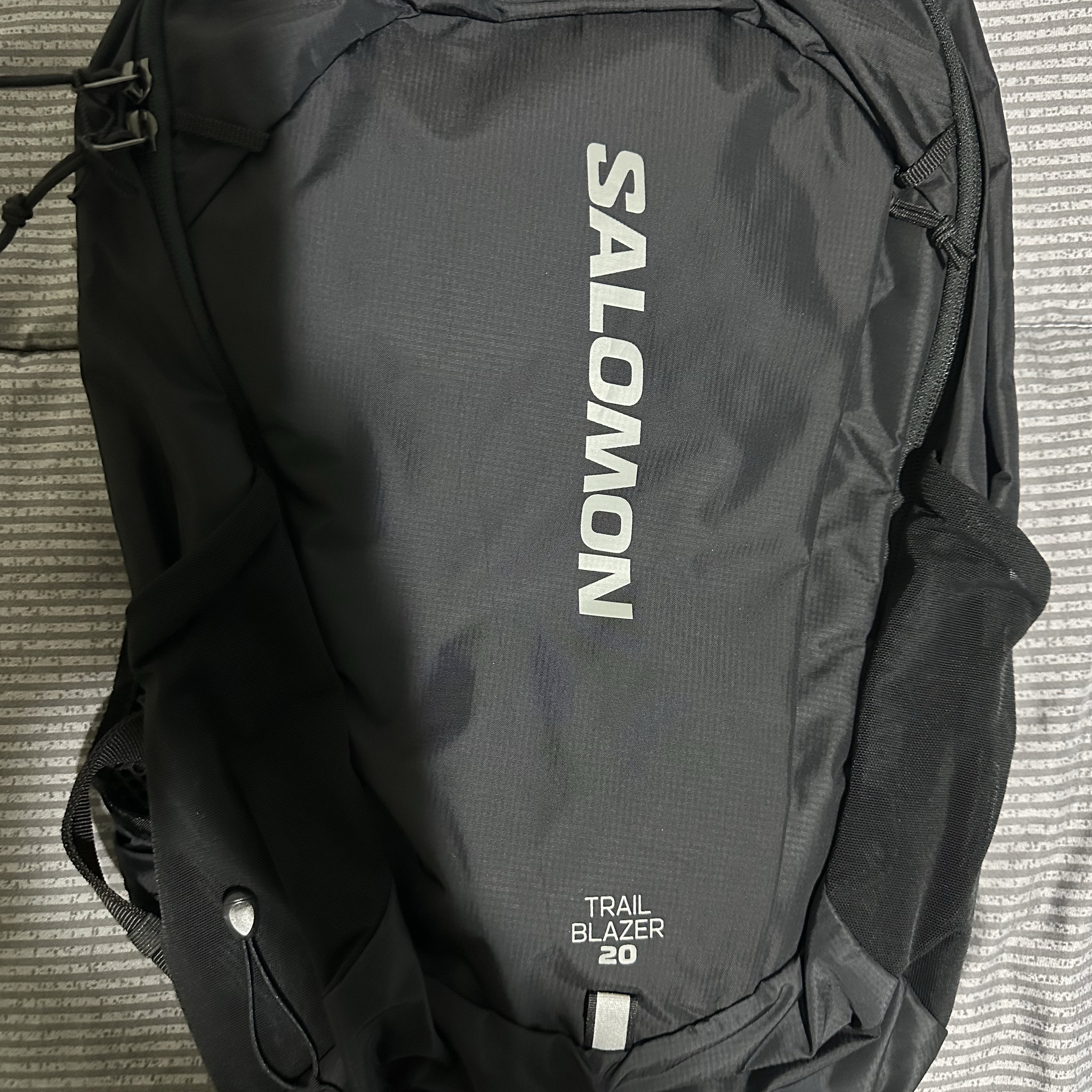 Salomon Trailblazer 20 Black (New Ver.) 착용 스타일