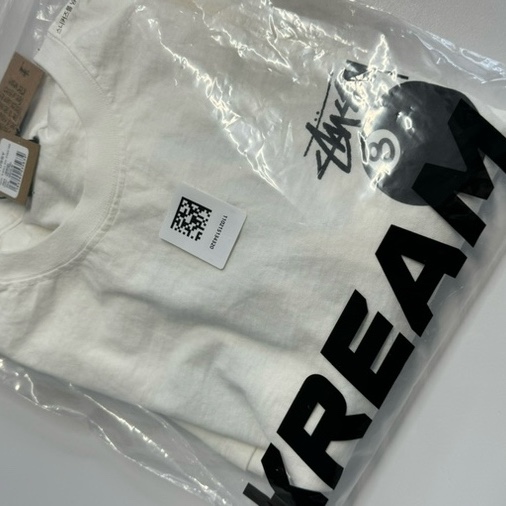 Stussy 8 Ball Pigment Dyed T-Shirt Natural 착용 스타일 - 5