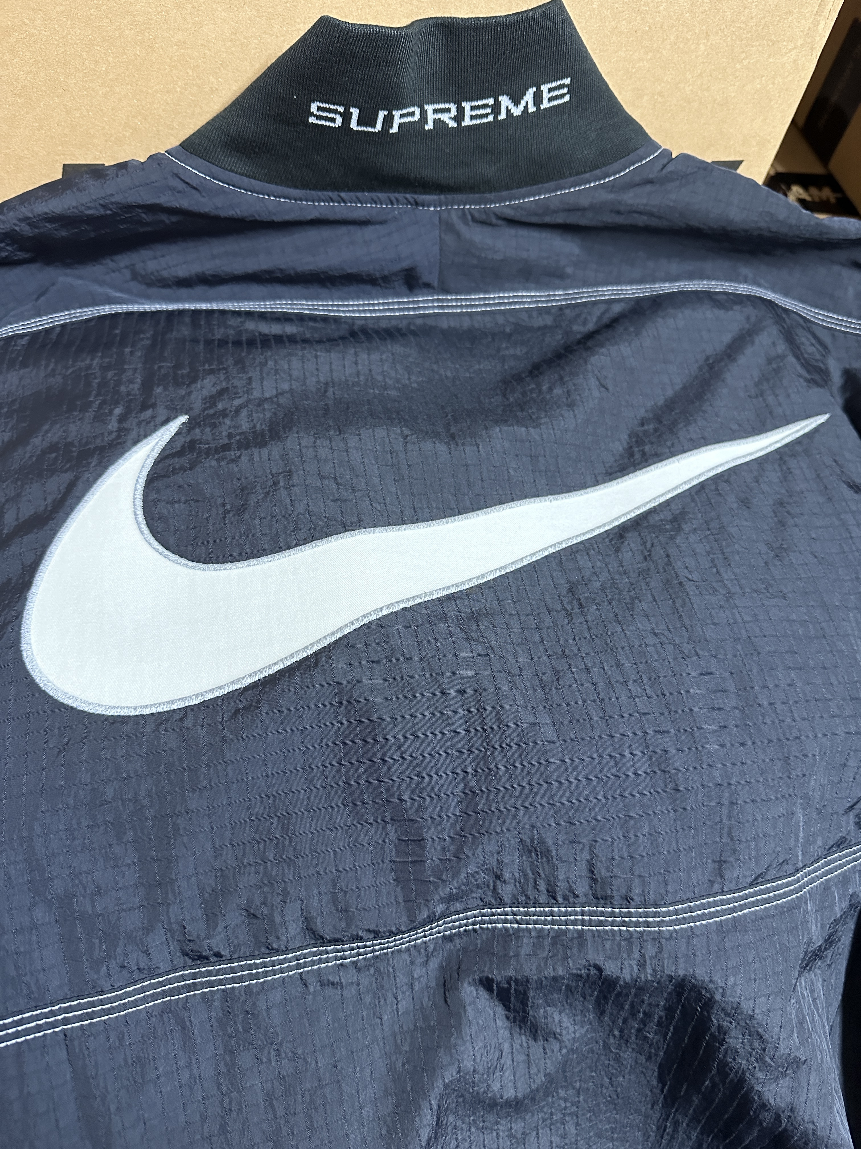 Supreme x Nike Ripstop Pullover Black - 24SS 착용 스타일