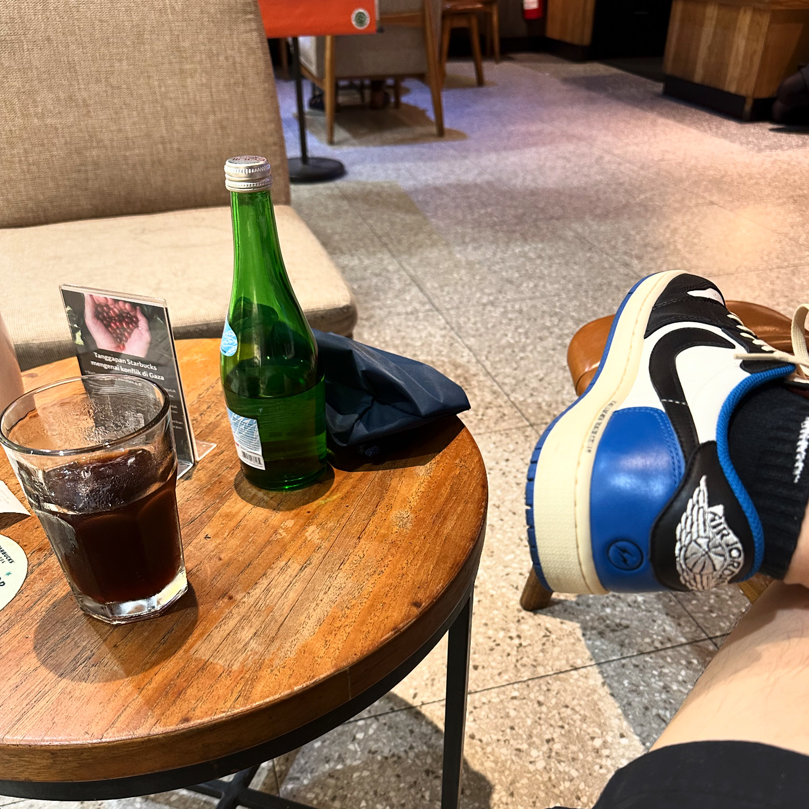Jordan 1 x Travis Scott x Fragment Retro Low OG SP Military Blue 착용 스타일