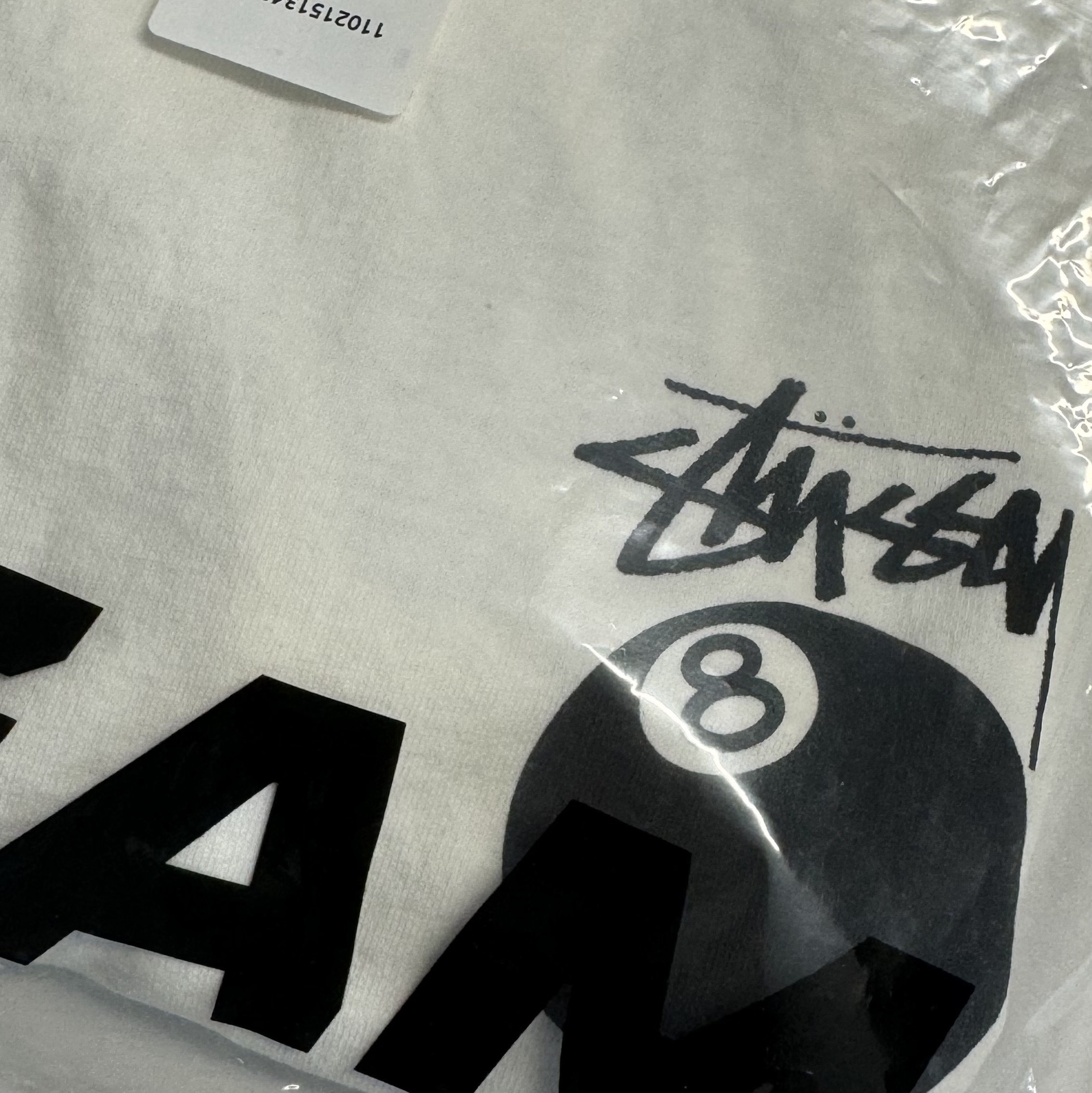 Stussy 8 Ball Pigment Dyed T-Shirt Natural 착용 스타일 - 4