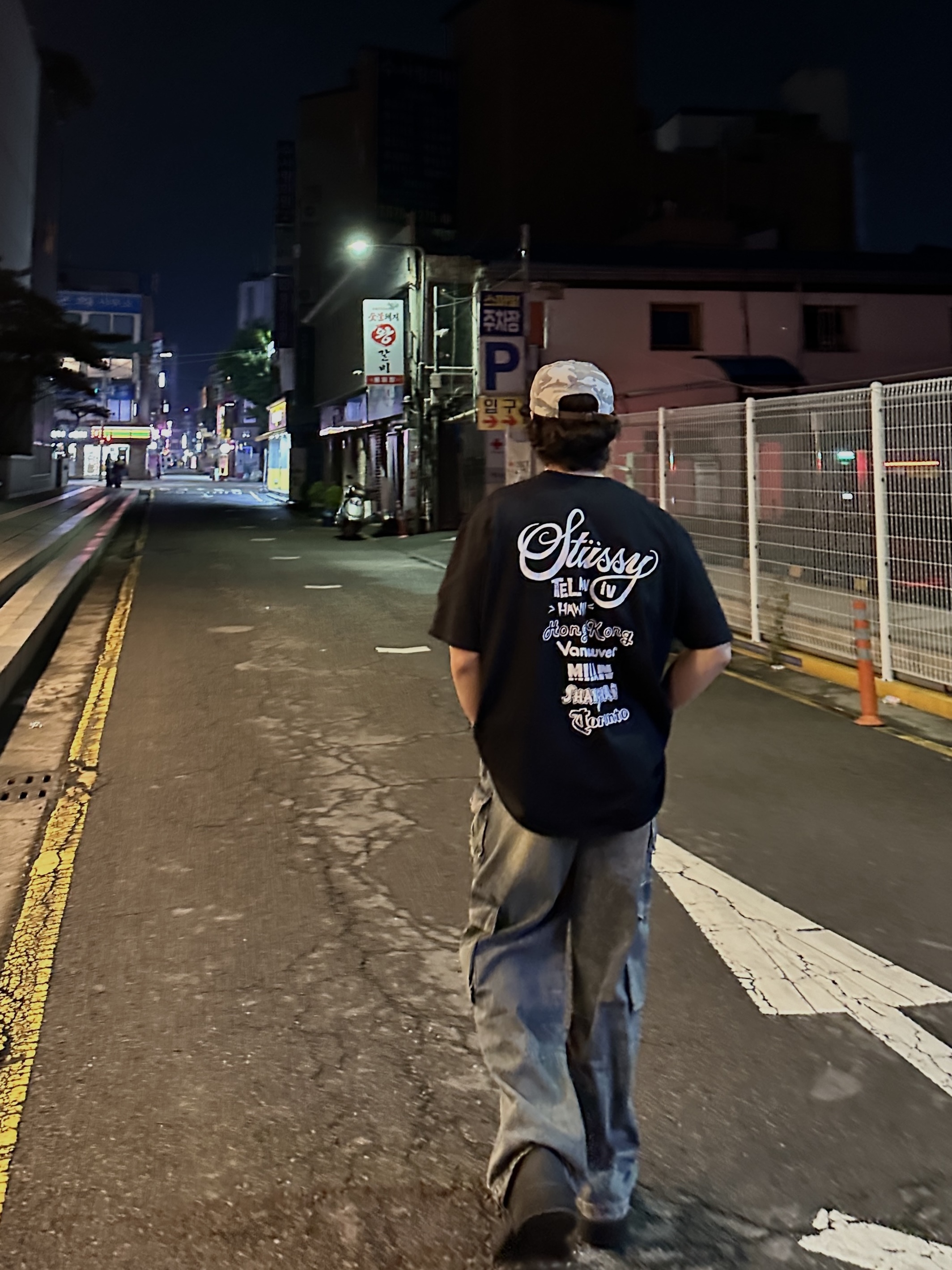 Stussy World Tour T-Shirt Black, Balenciaga Steroid Derby Black 착용 스타일 - 3