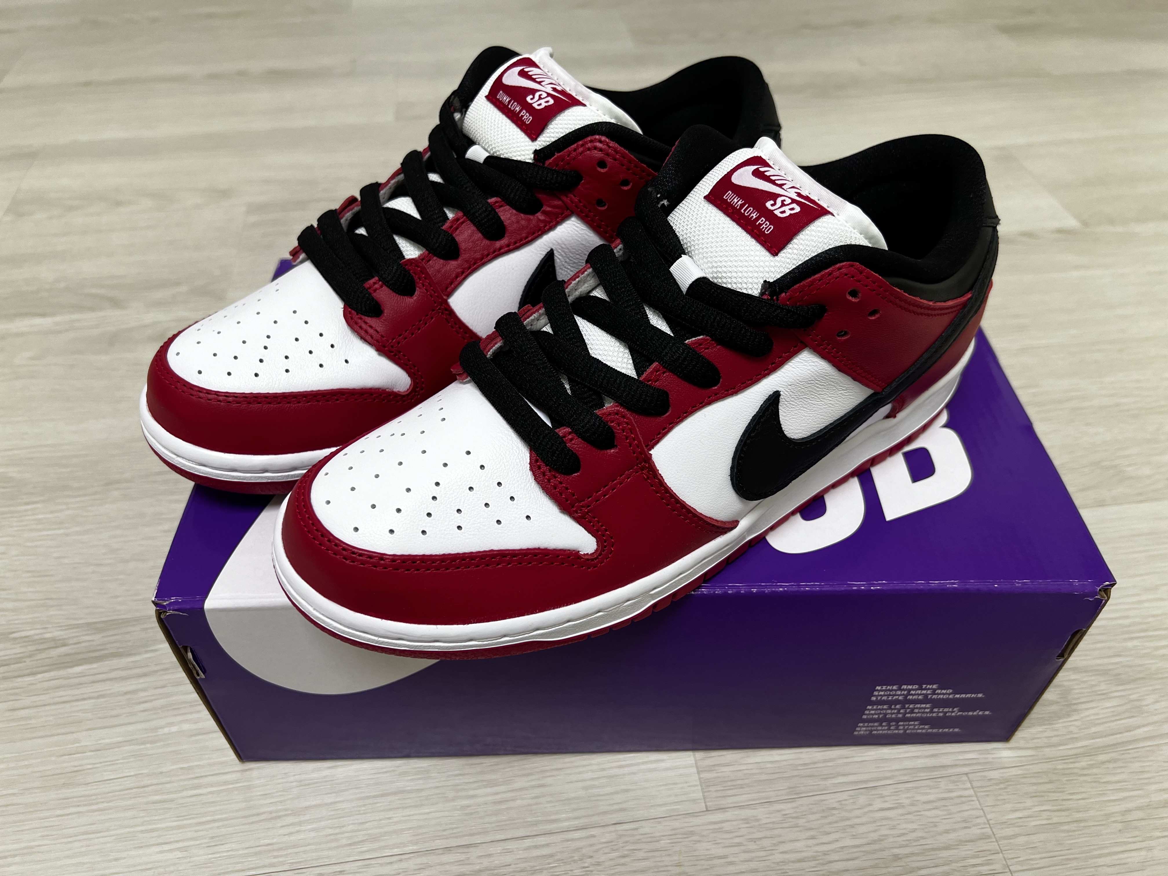 Nike SB Dunk Low Pro Chicago 착용 스타일