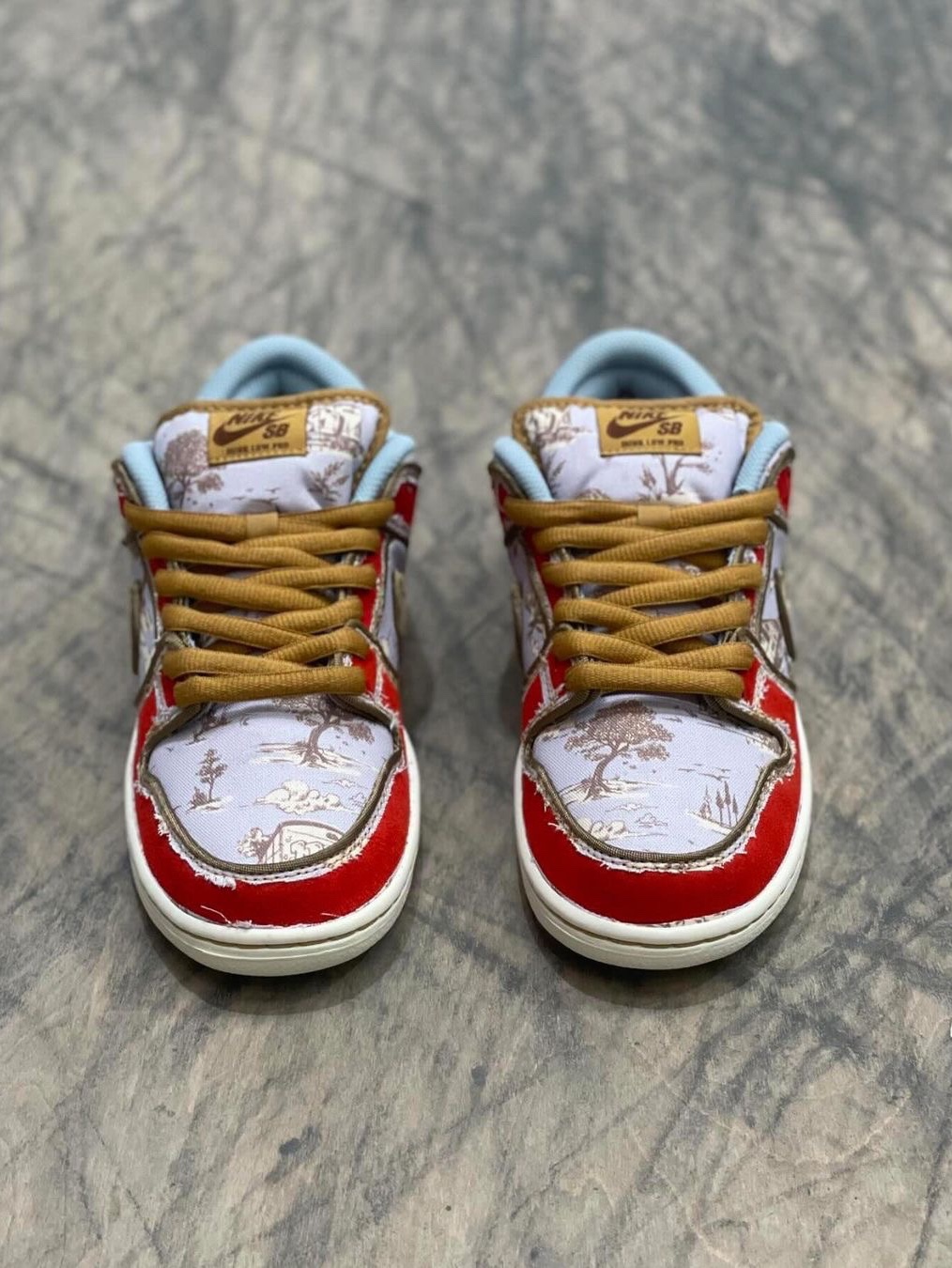 Nike SB Dunk Low Pro Premium Toile 착용 스타일 - 5