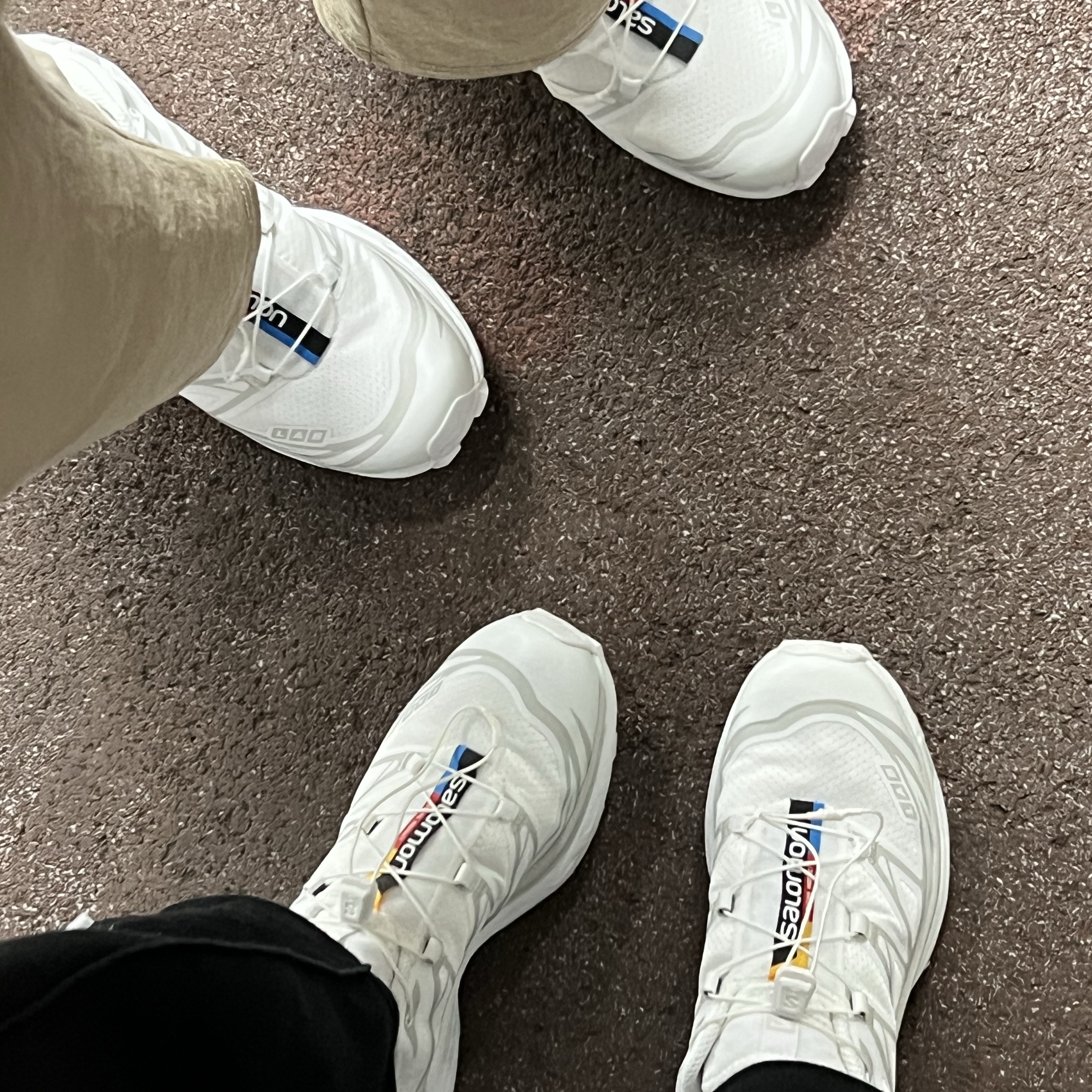 Salomon XT-6 ADV White 착용 스타일