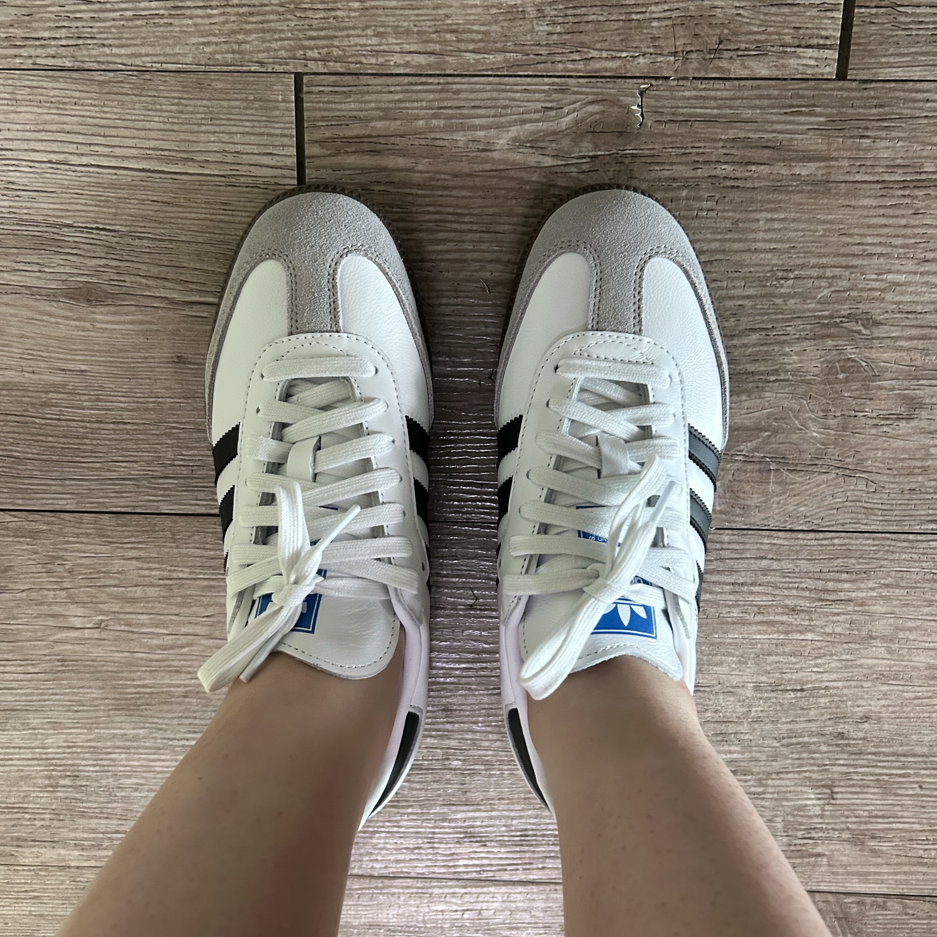 Adidas Samba OG Cloud White 착용 스타일 - 1