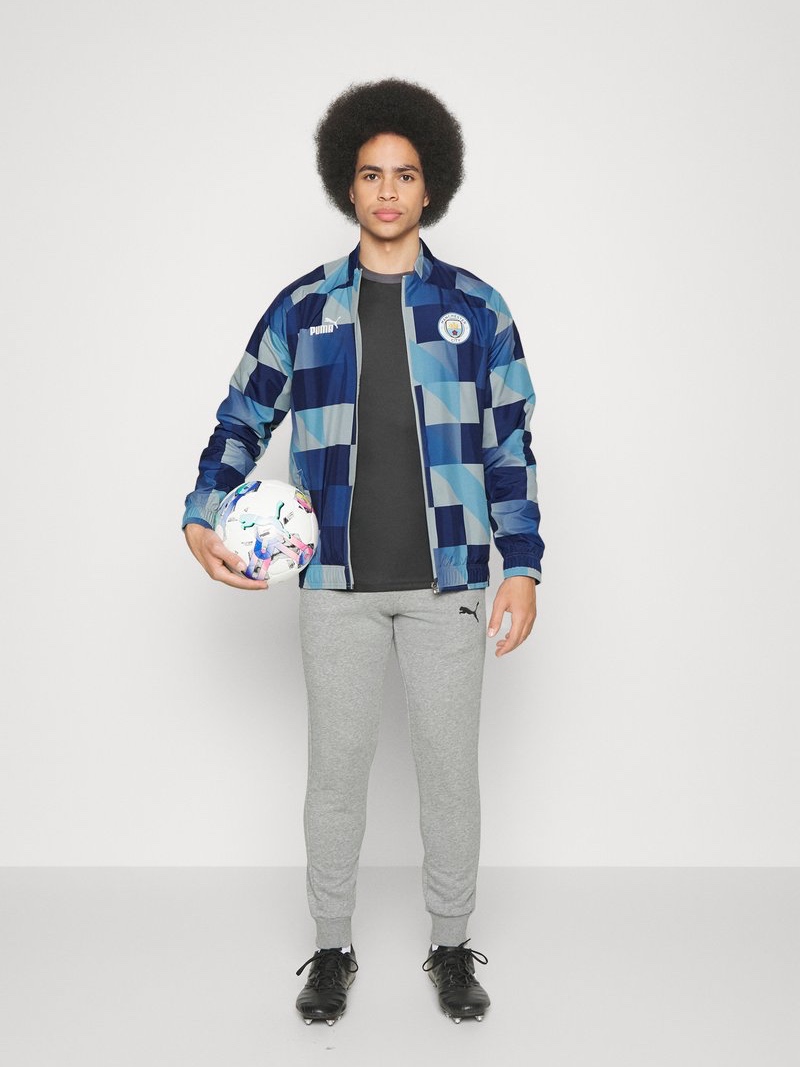 Puma 2022/23 Manchester City Prematch Jacket Cool Mid Gray Navy 착용 스타일 - 2