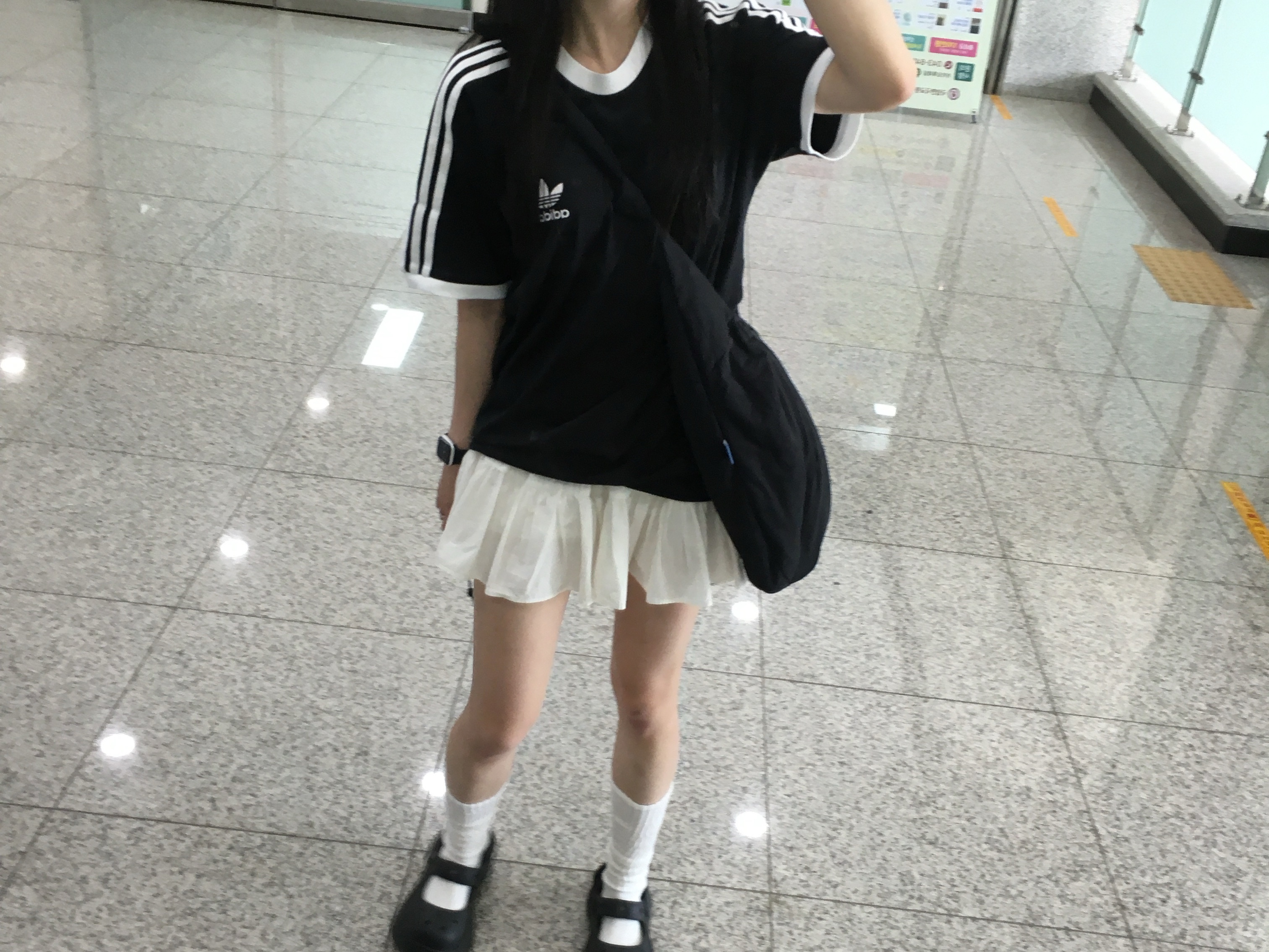 Adidas Adicolor Classics 3-Stripes T-Shirt Black - KR Sizing 착용 스타일 - 3