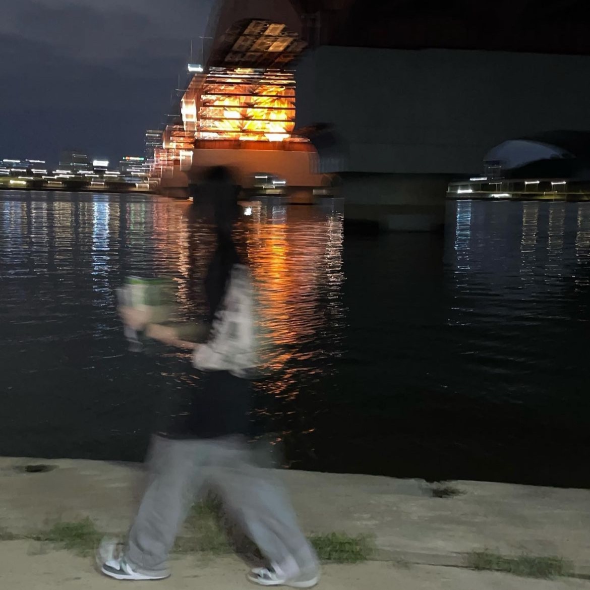 Palace U Figure T-Shirt Black - 19FW 착용 스타일 - 1