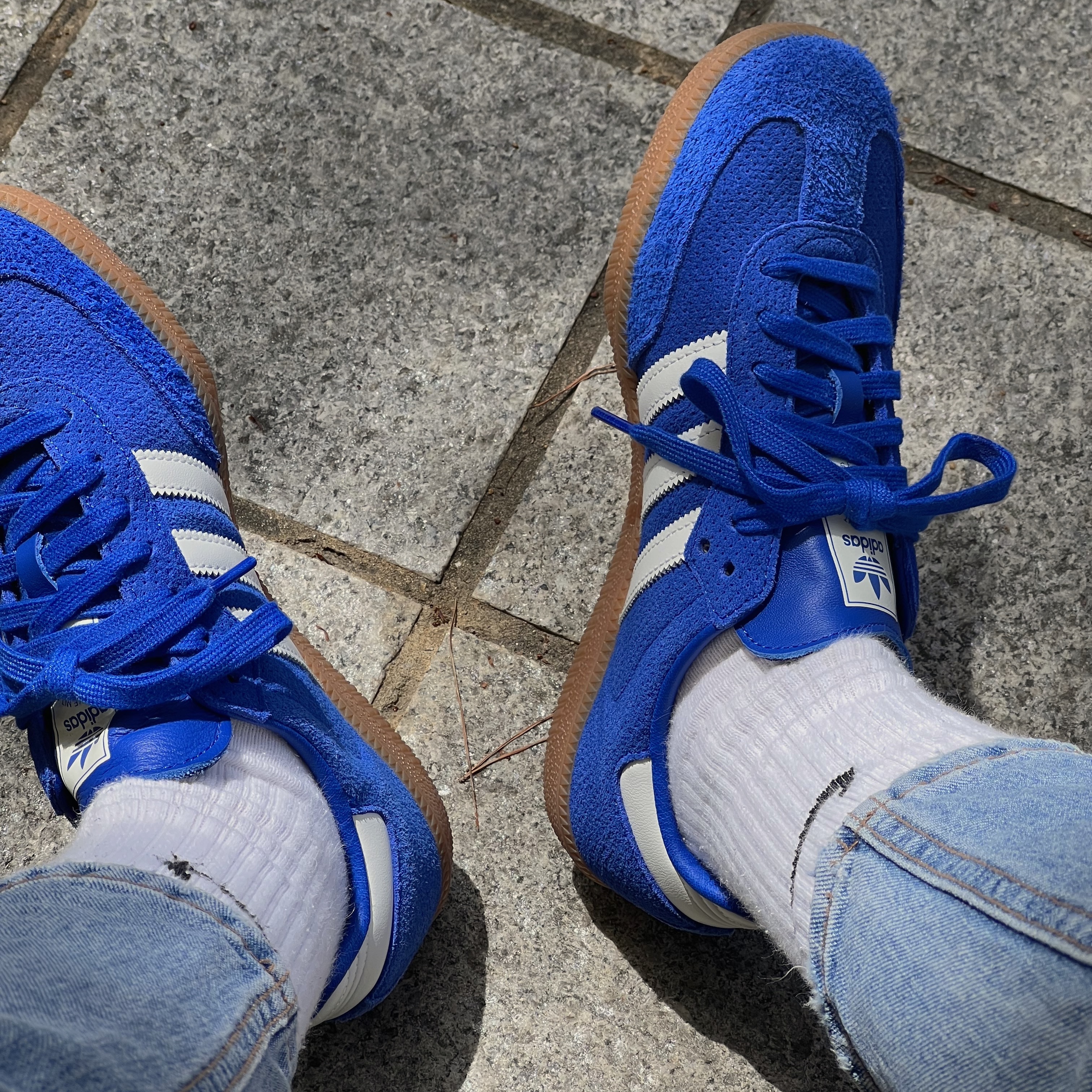 Adidas Samba OG Royal Blue 착용 스타일