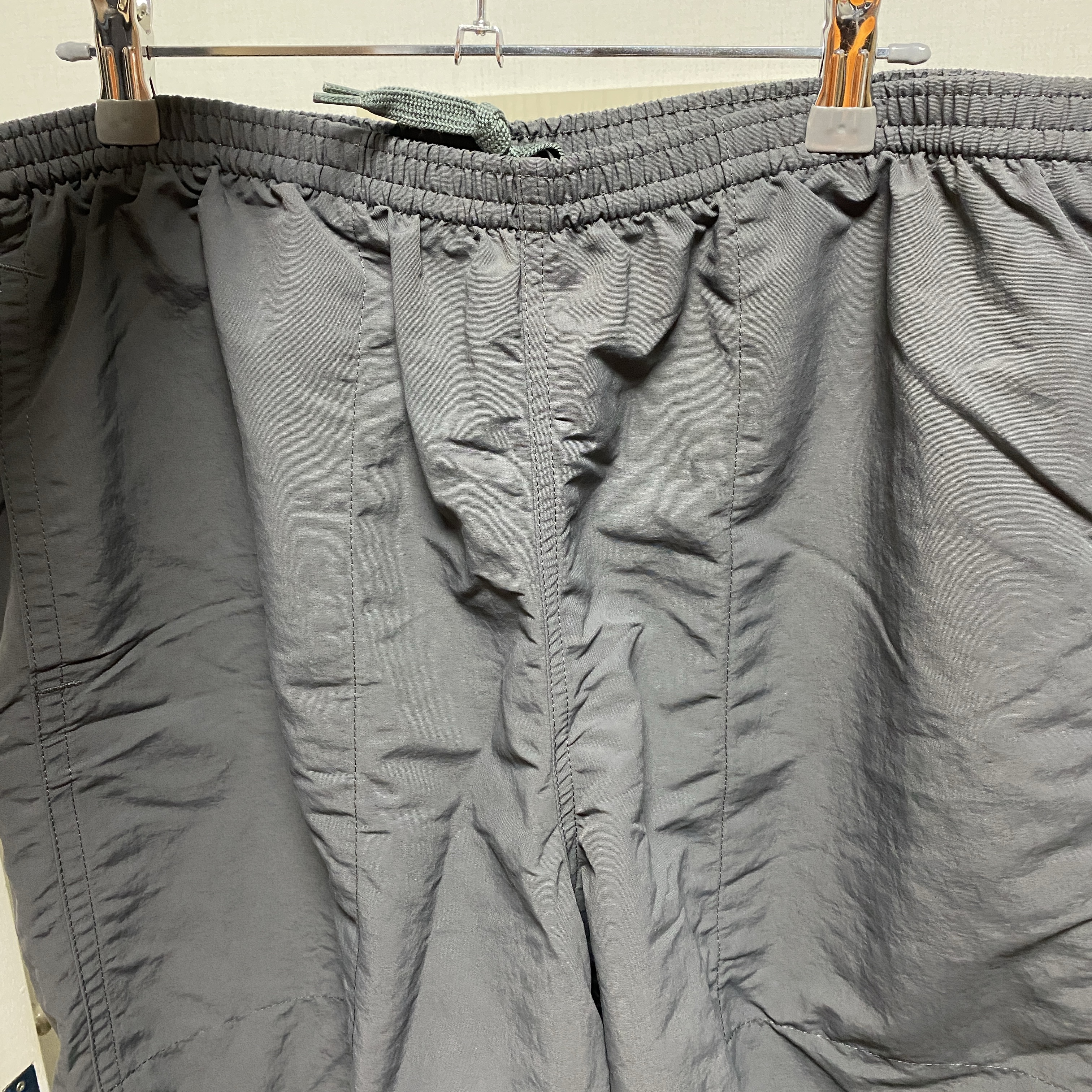 Patagonia Baggies Longs 7 Inch Forge Grey 착용 스타일