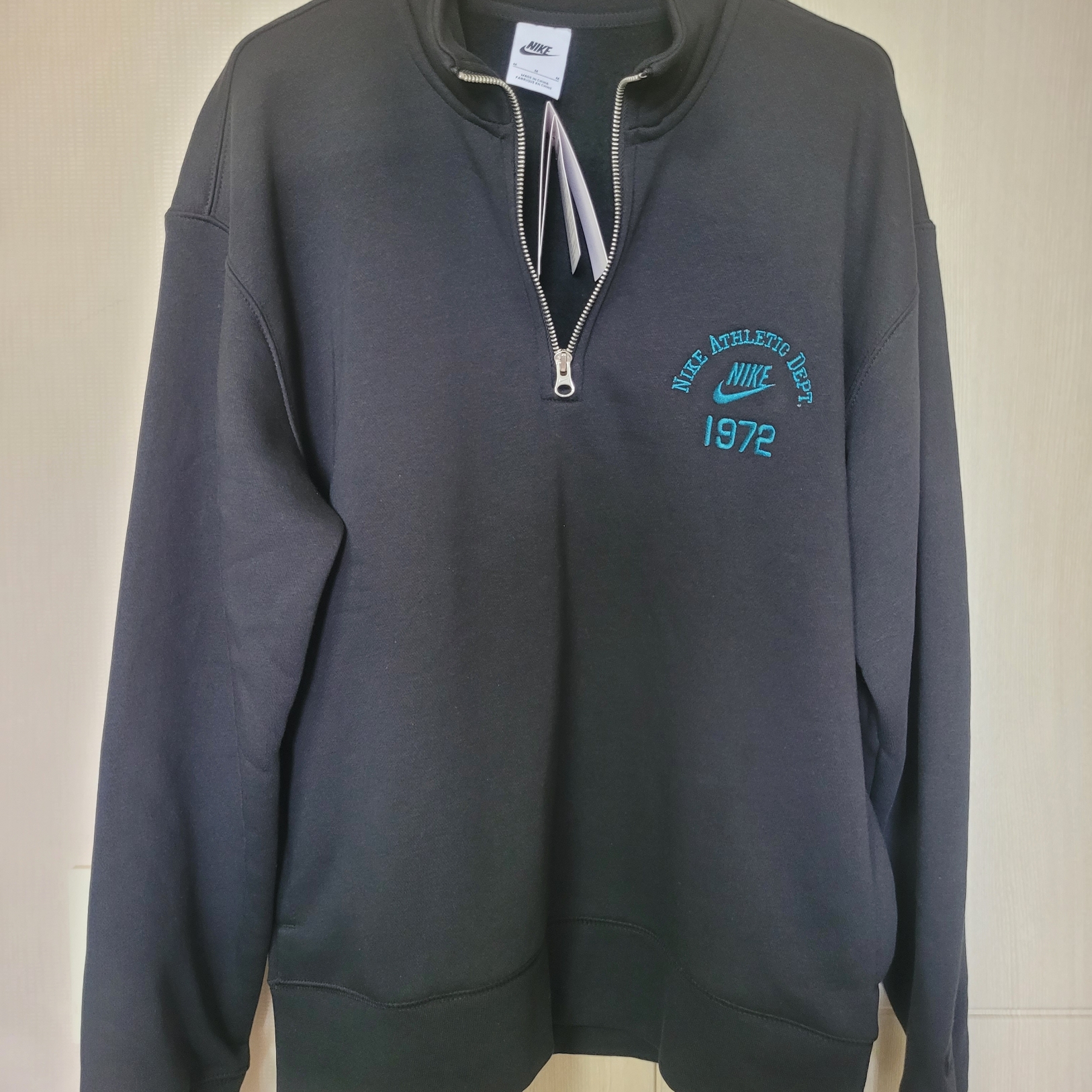 Nike Quarter Zip Top Birch Heather Black 착용 스타일