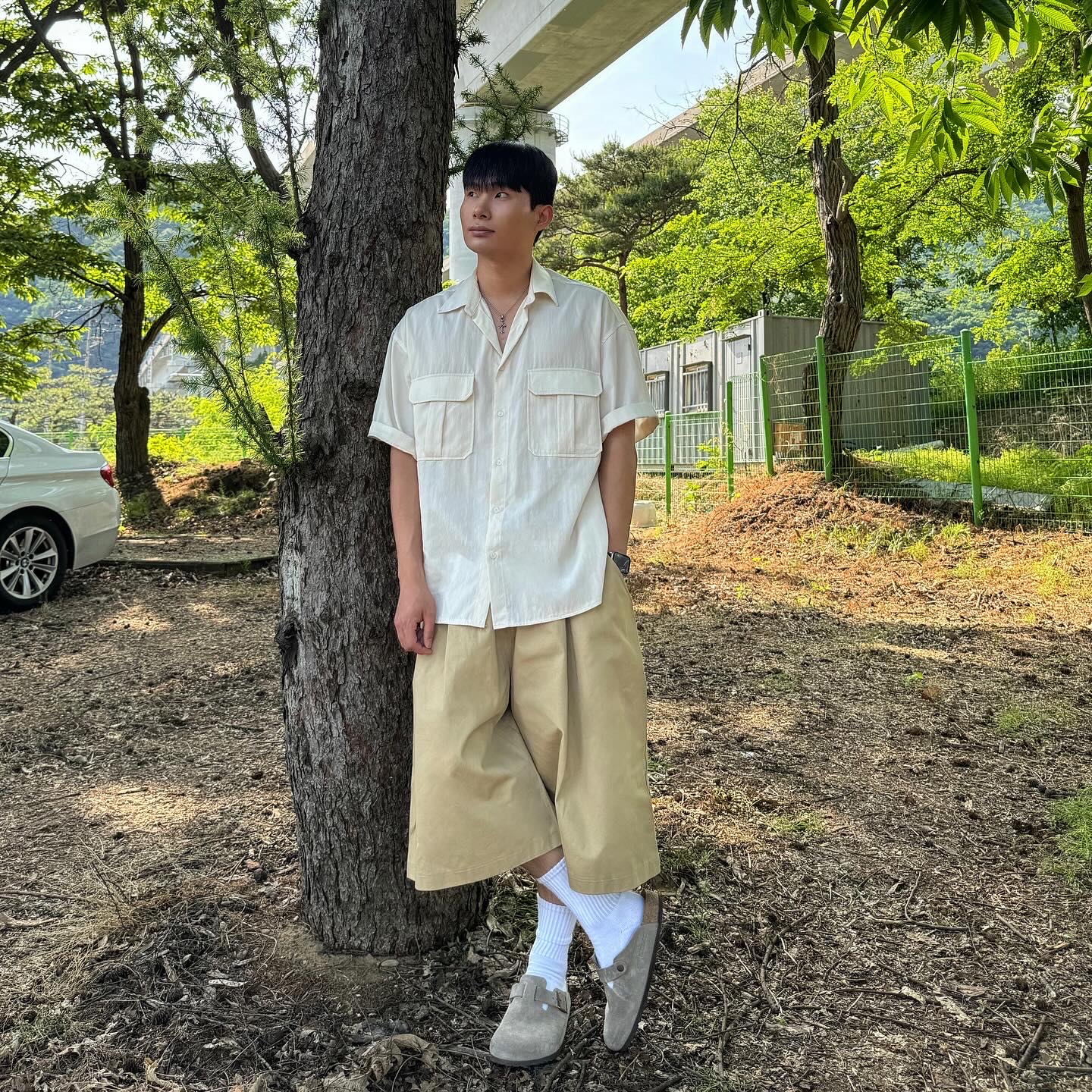 Birkenstock Boston Soft Footbed Taupe - Regular 착용 스타일 - 1