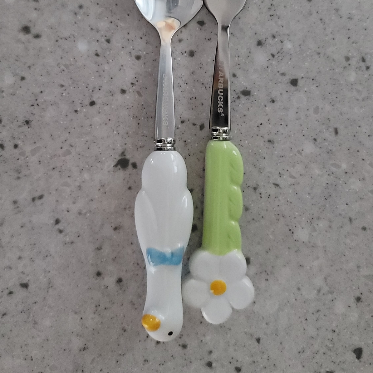Starbucks Delight Spoon Fork Set 착용 스타일