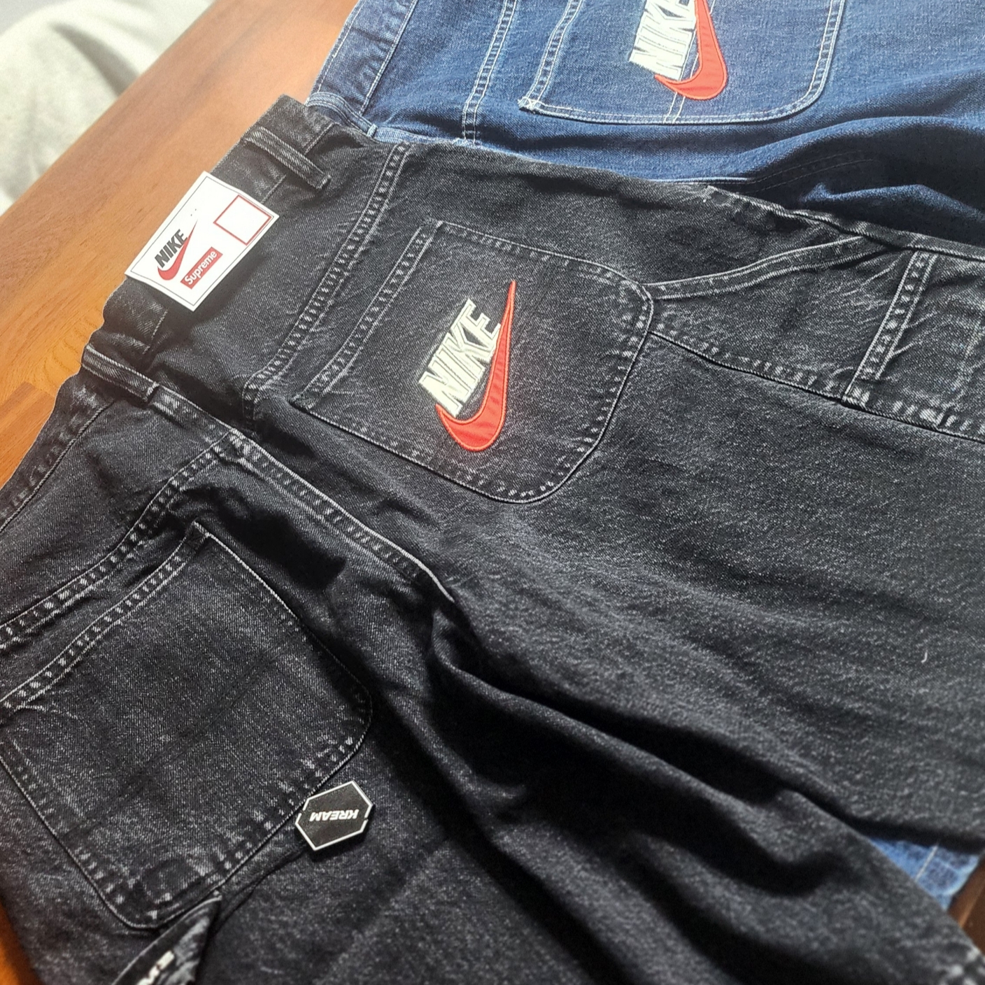 Supreme x Nike Denim Short Black - 24SS, Supreme x Nike Denim Short Indigo - 24SS 착용 스타일