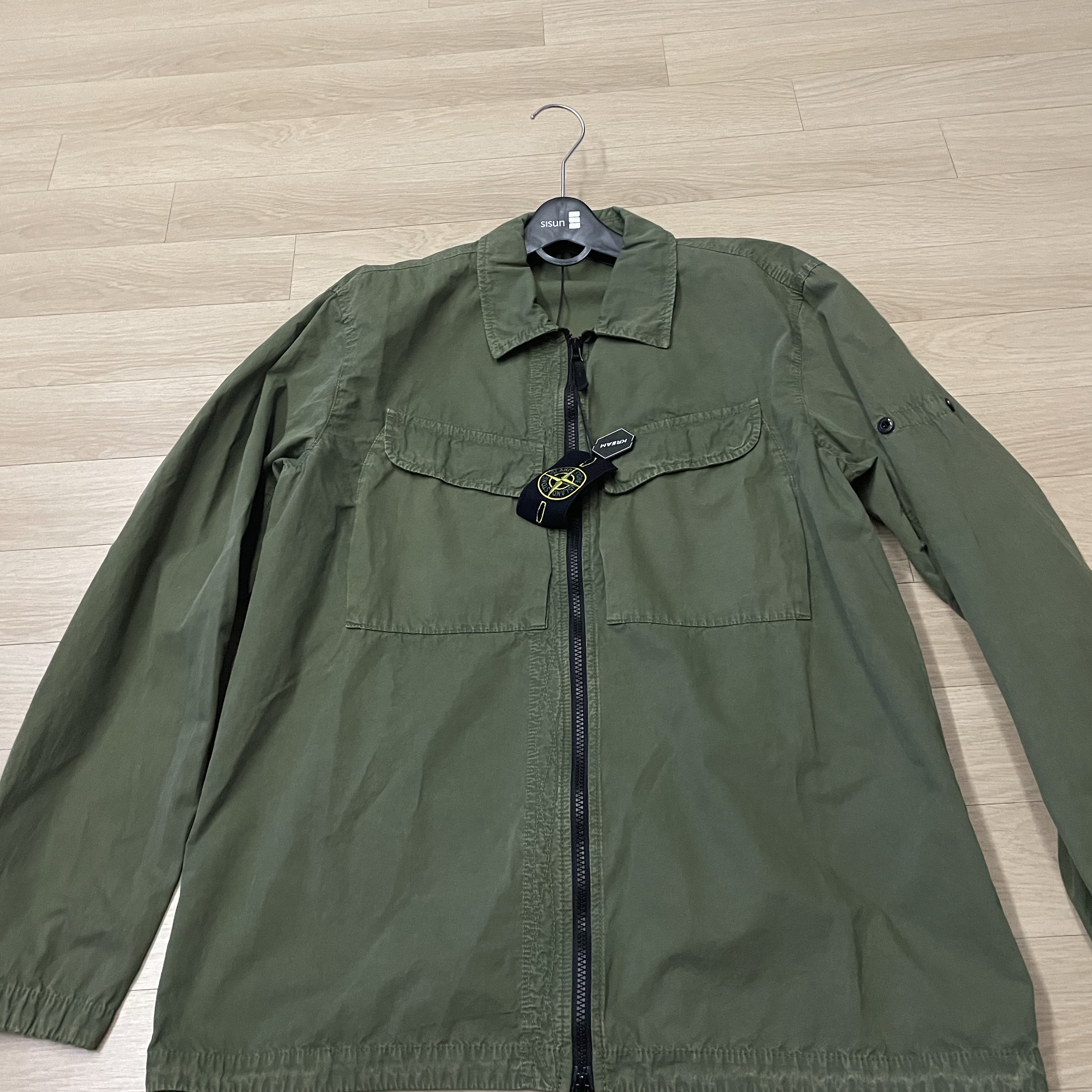 Stone Island 101WN Brushed Cotton Canvas T.CO+OLD Overshirt Olive Green - 22FW 착용 스타일